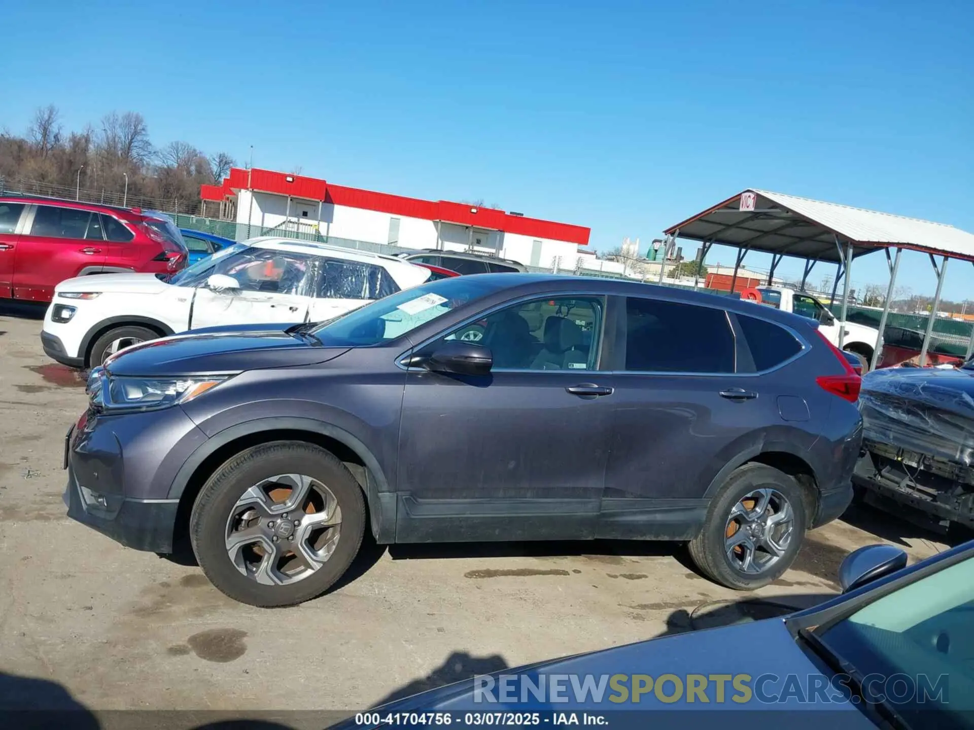 13 Photograph of a damaged car 2HKRW2H50KH637316 HONDA CR-V 2019