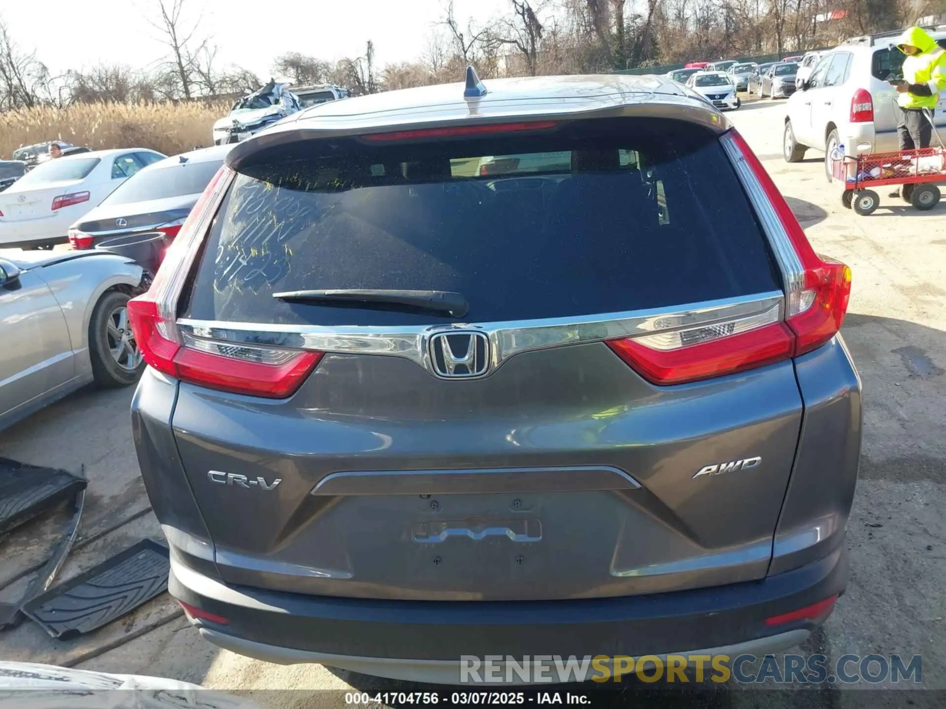 15 Photograph of a damaged car 2HKRW2H50KH637316 HONDA CR-V 2019
