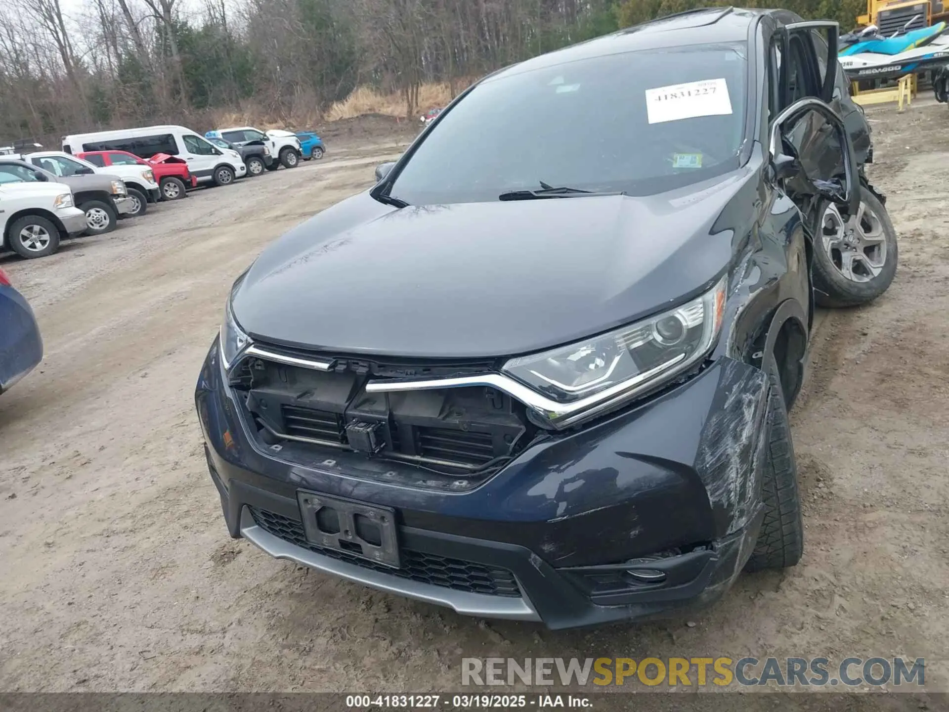 11 Photograph of a damaged car 2HKRW2H51KH659891 HONDA CR-V 2019