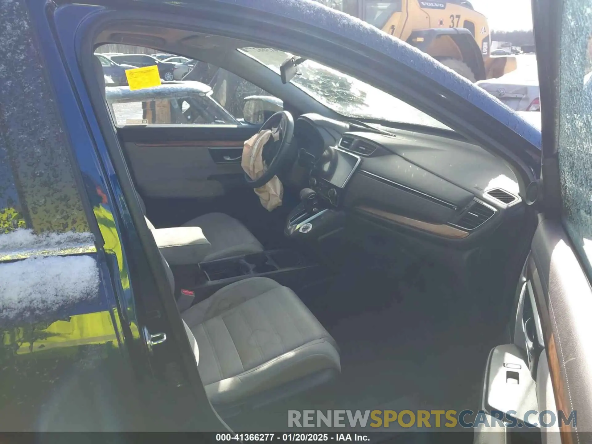 5 Photograph of a damaged car 2HKRW2H54KH630921 HONDA CR-V 2019