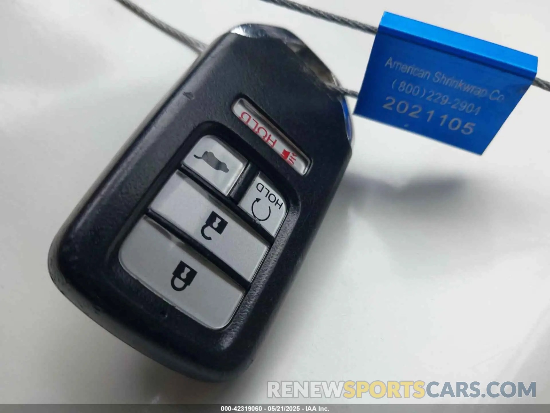 11 Photograph of a damaged car 2HKRW2H57KH613336 HONDA CR-V 2019