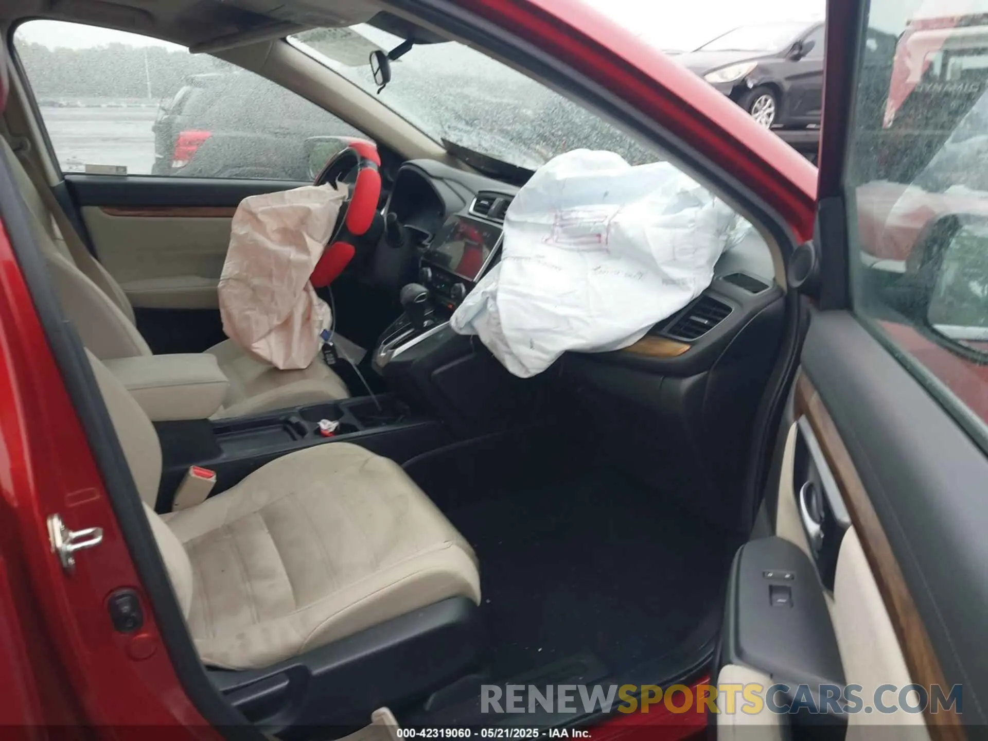5 Photograph of a damaged car 2HKRW2H57KH613336 HONDA CR-V 2019
