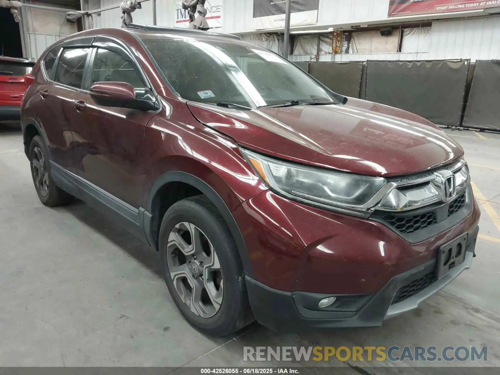 1 Photograph of a damaged car 2HKRW2H58KH617959 HONDA CR-V 2019
