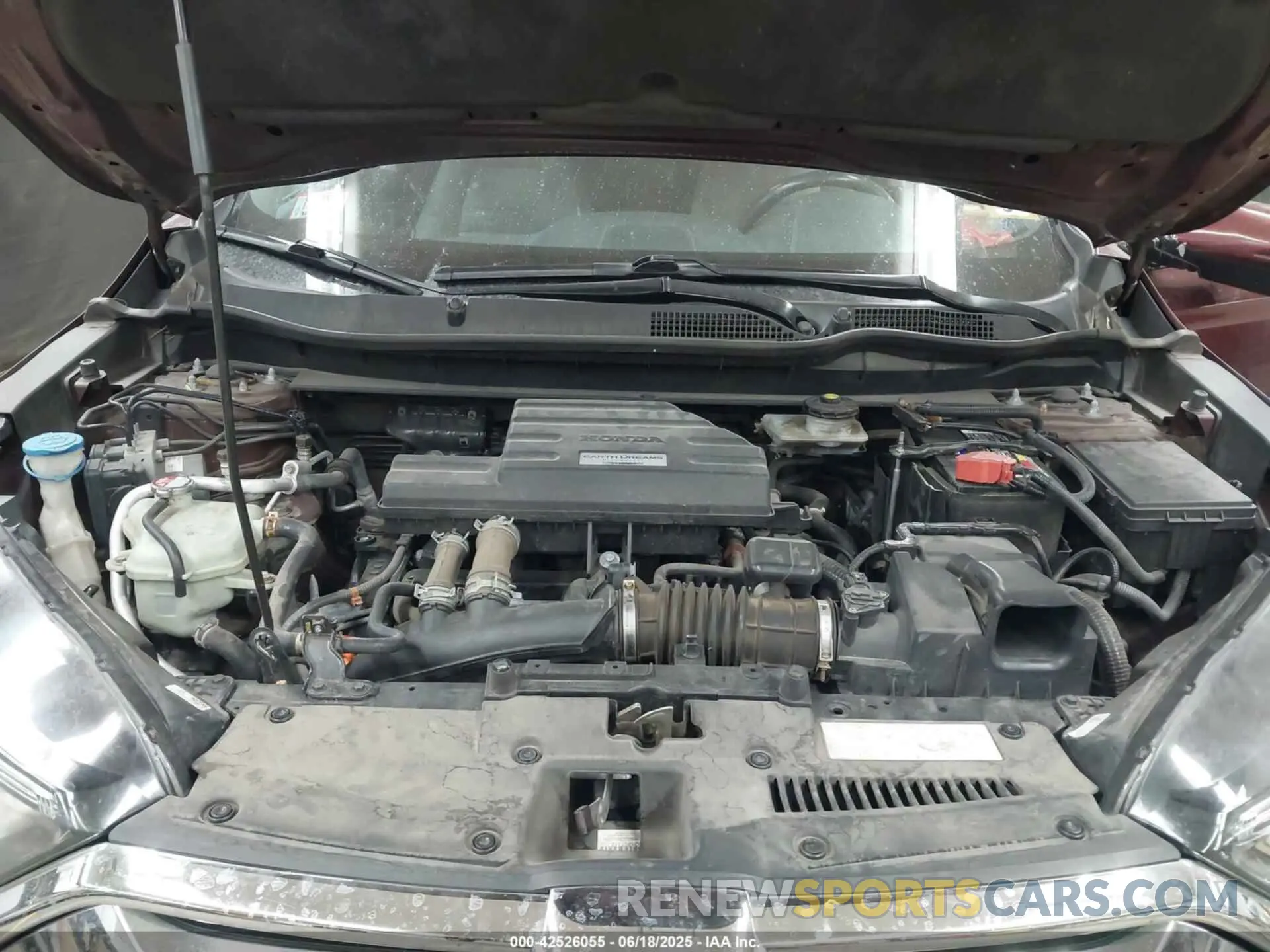 10 Photograph of a damaged car 2HKRW2H58KH617959 HONDA CR-V 2019
