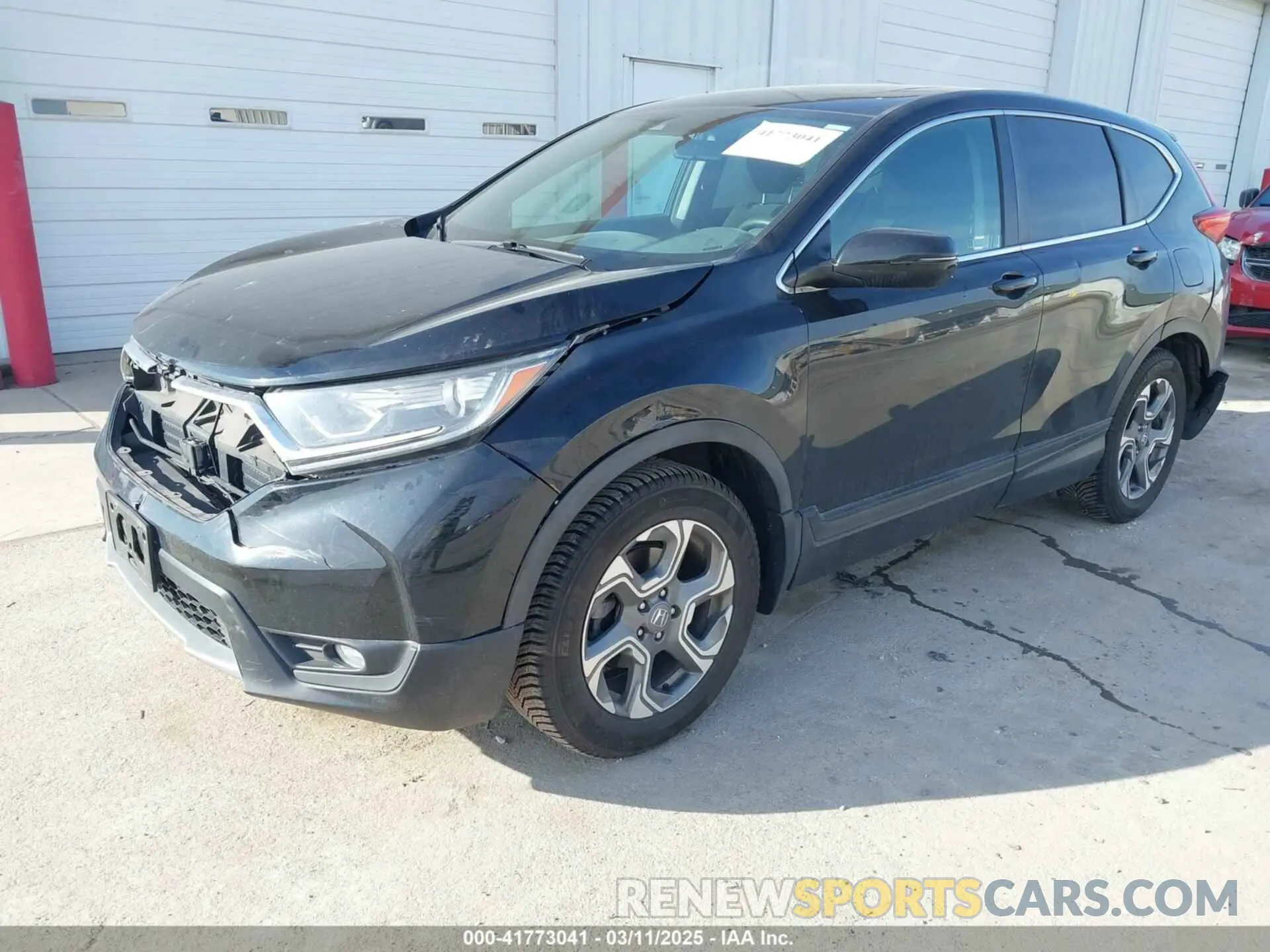 2 Photograph of a damaged car 2HKRW2H58KH660245 HONDA CR-V 2019