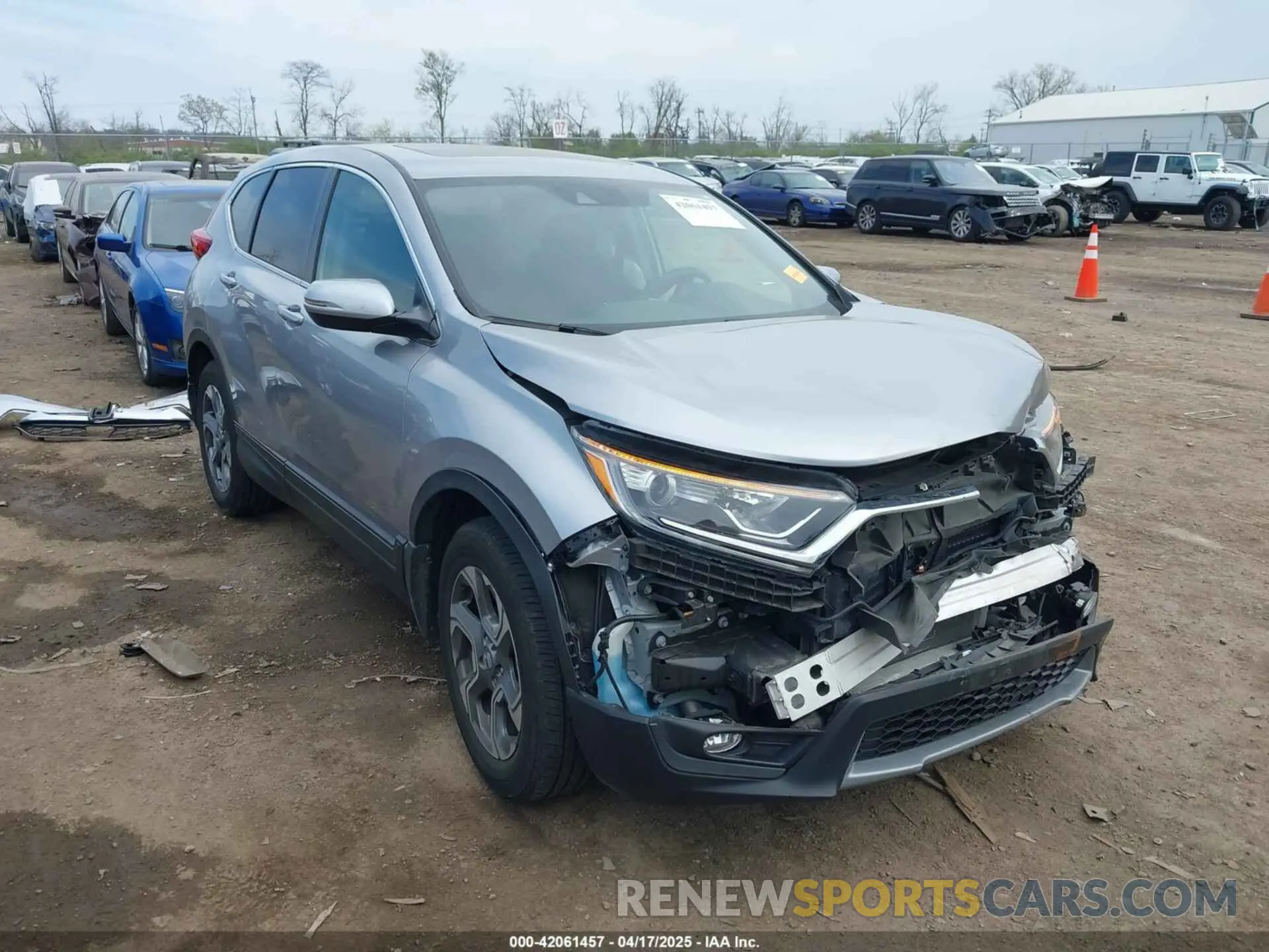1 Photograph of a damaged car 2HKRW2H5XKH638800 HONDA CR-V 2019