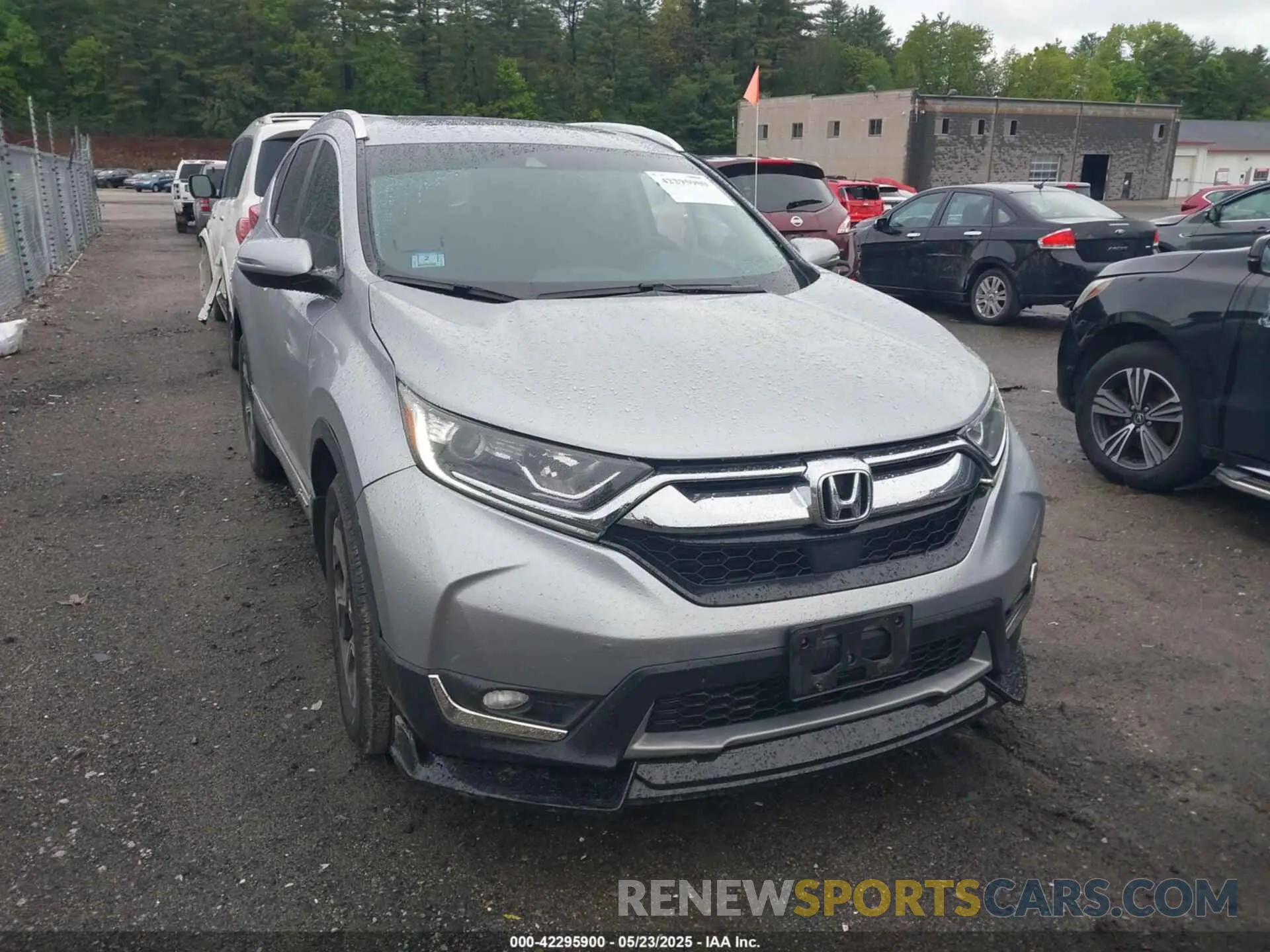 12 Photograph of a damaged car 2HKRW2H5XKH662272 HONDA CR-V 2019