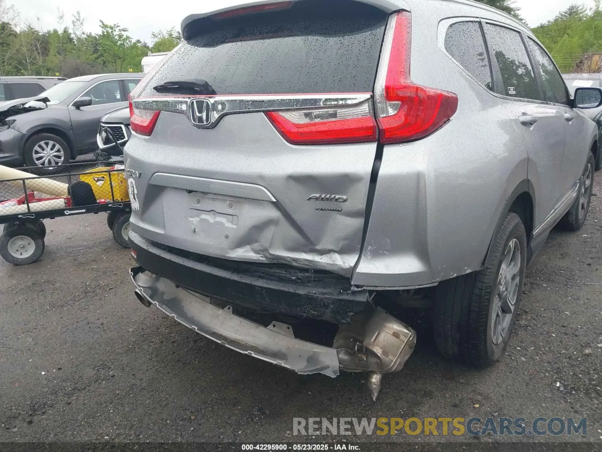 6 Photograph of a damaged car 2HKRW2H5XKH662272 HONDA CR-V 2019