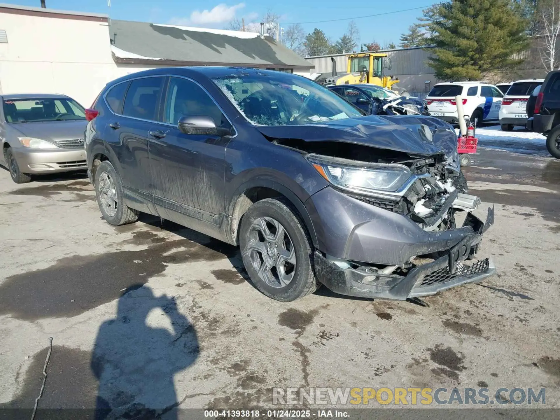 1 Photograph of a damaged car 2HKRW2H5XKH671764 HONDA CR-V 2019