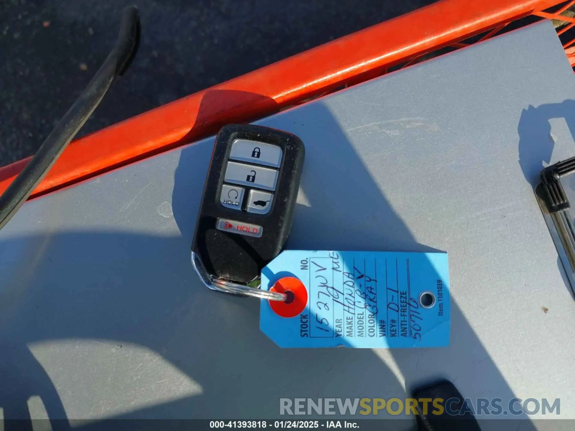 11 Photograph of a damaged car 2HKRW2H5XKH671764 HONDA CR-V 2019