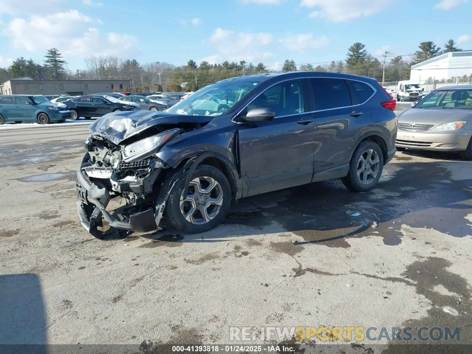 2 Photograph of a damaged car 2HKRW2H5XKH671764 HONDA CR-V 2019