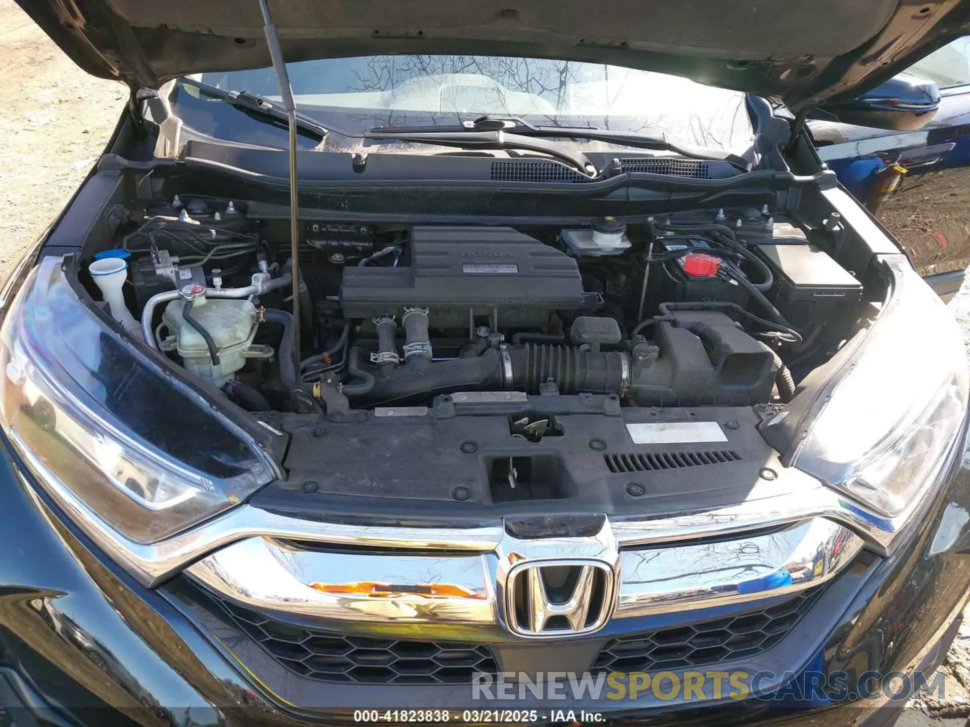 9 Photograph of a damaged car 2HKRW2H5XKH674504 HONDA CR-V 2019