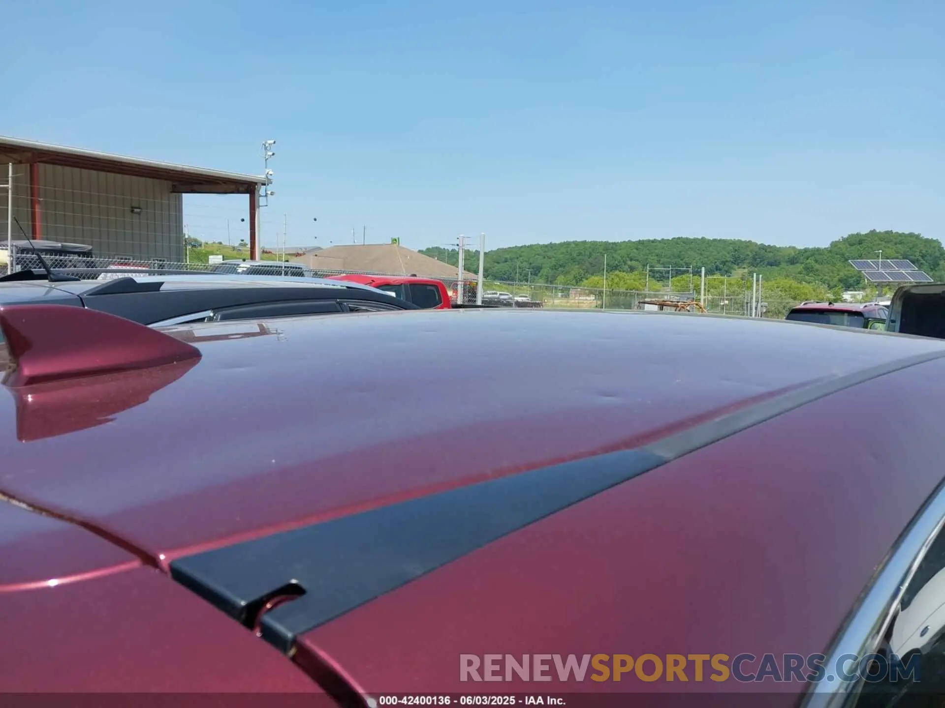 18 Photograph of a damaged car 2HKRW2H80KH602446 HONDA CR-V 2019