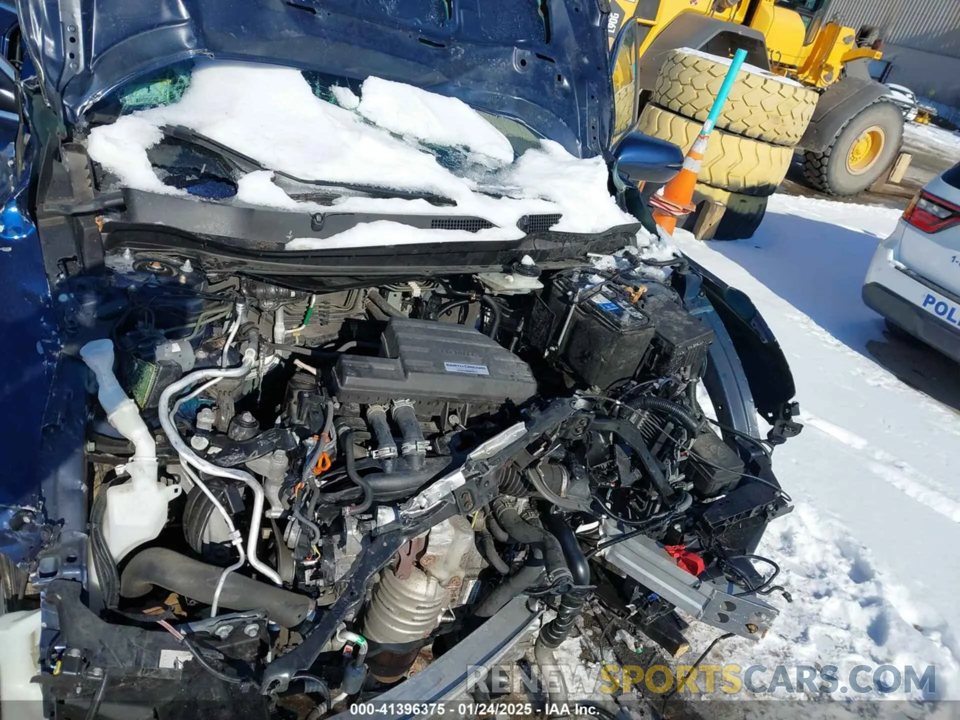 10 Photograph of a damaged car 2HKRW2H80KH643675 HONDA CR-V 2019