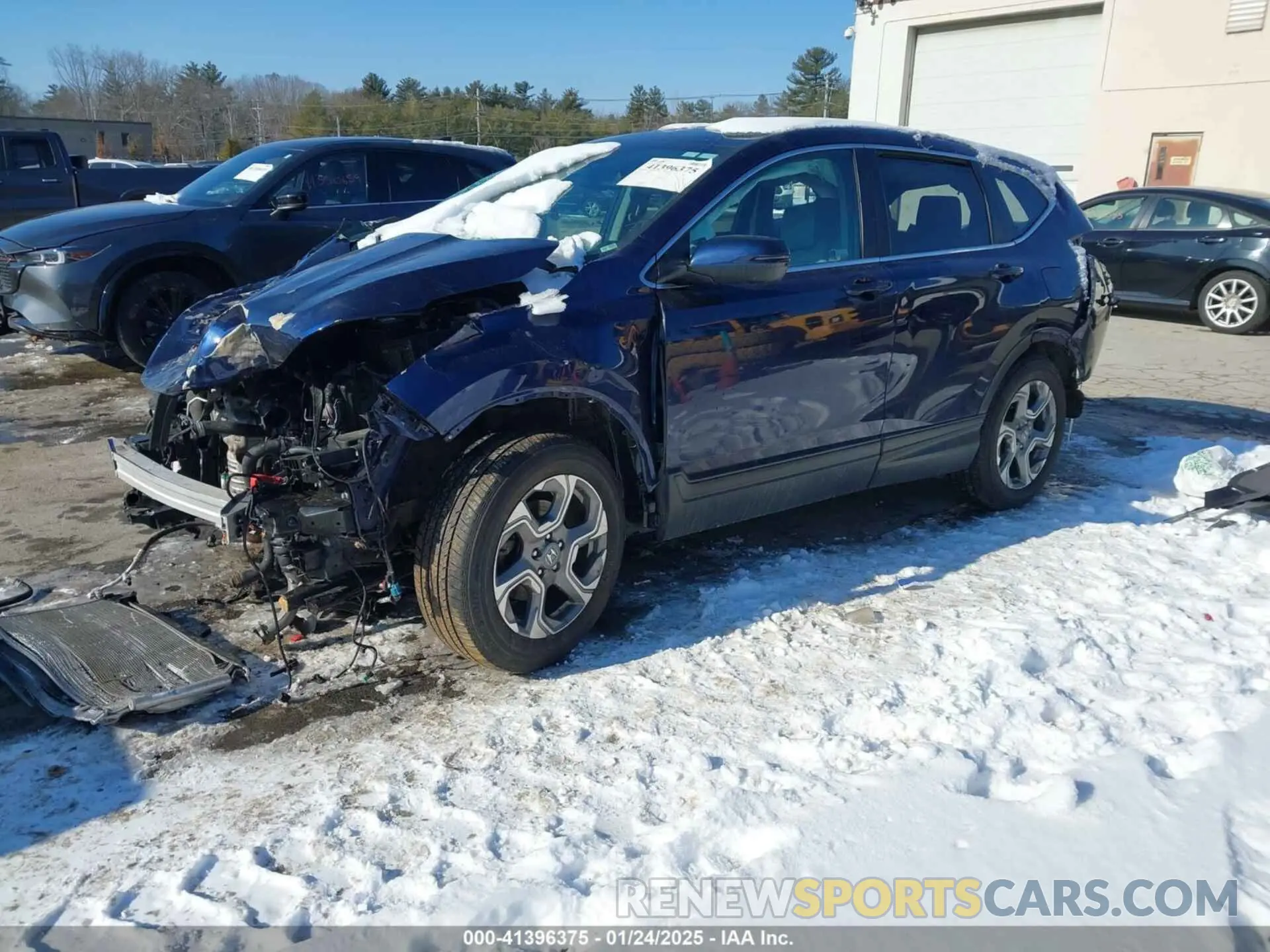 2 Photograph of a damaged car 2HKRW2H80KH643675 HONDA CR-V 2019