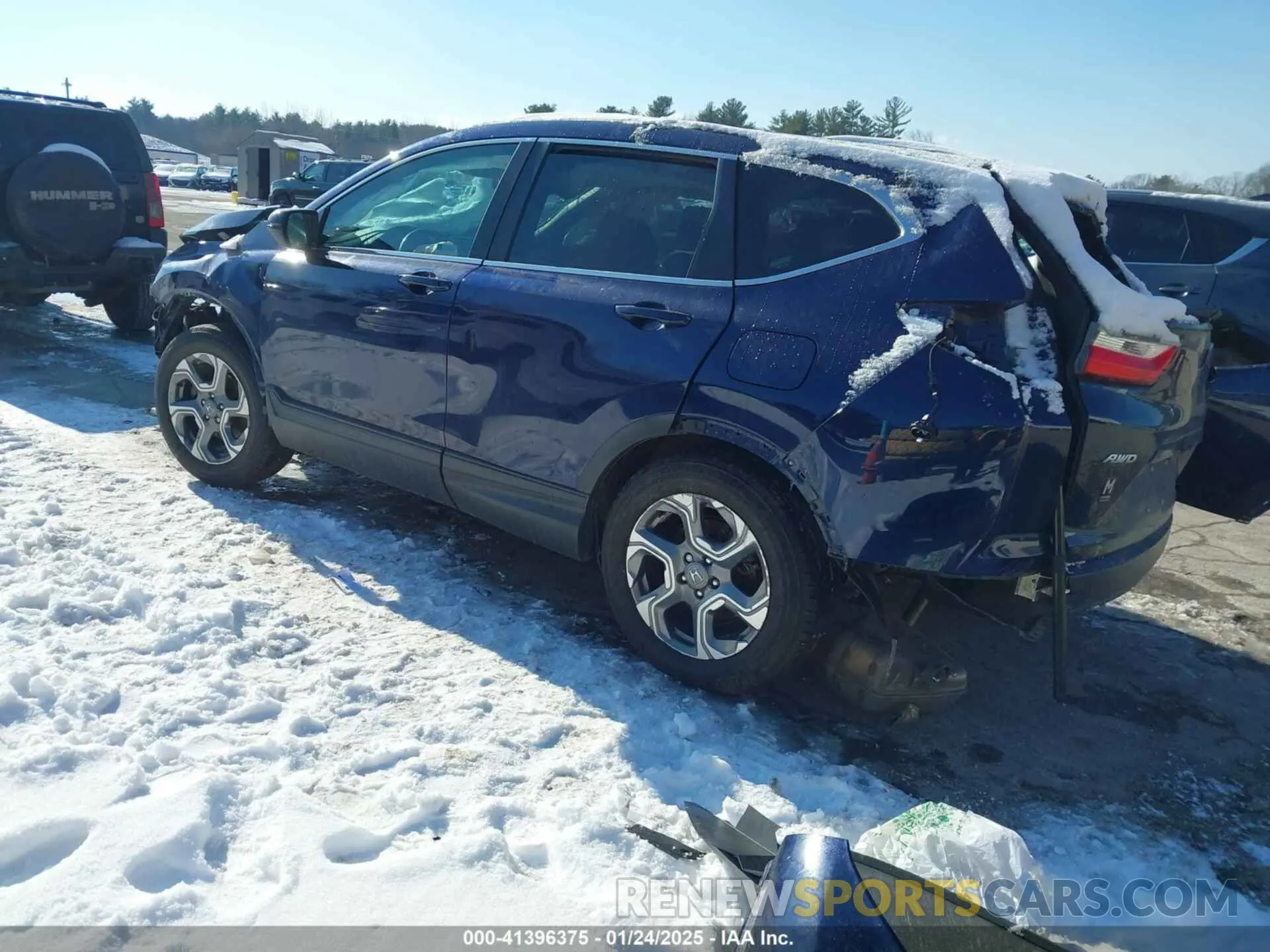 3 Photograph of a damaged car 2HKRW2H80KH643675 HONDA CR-V 2019