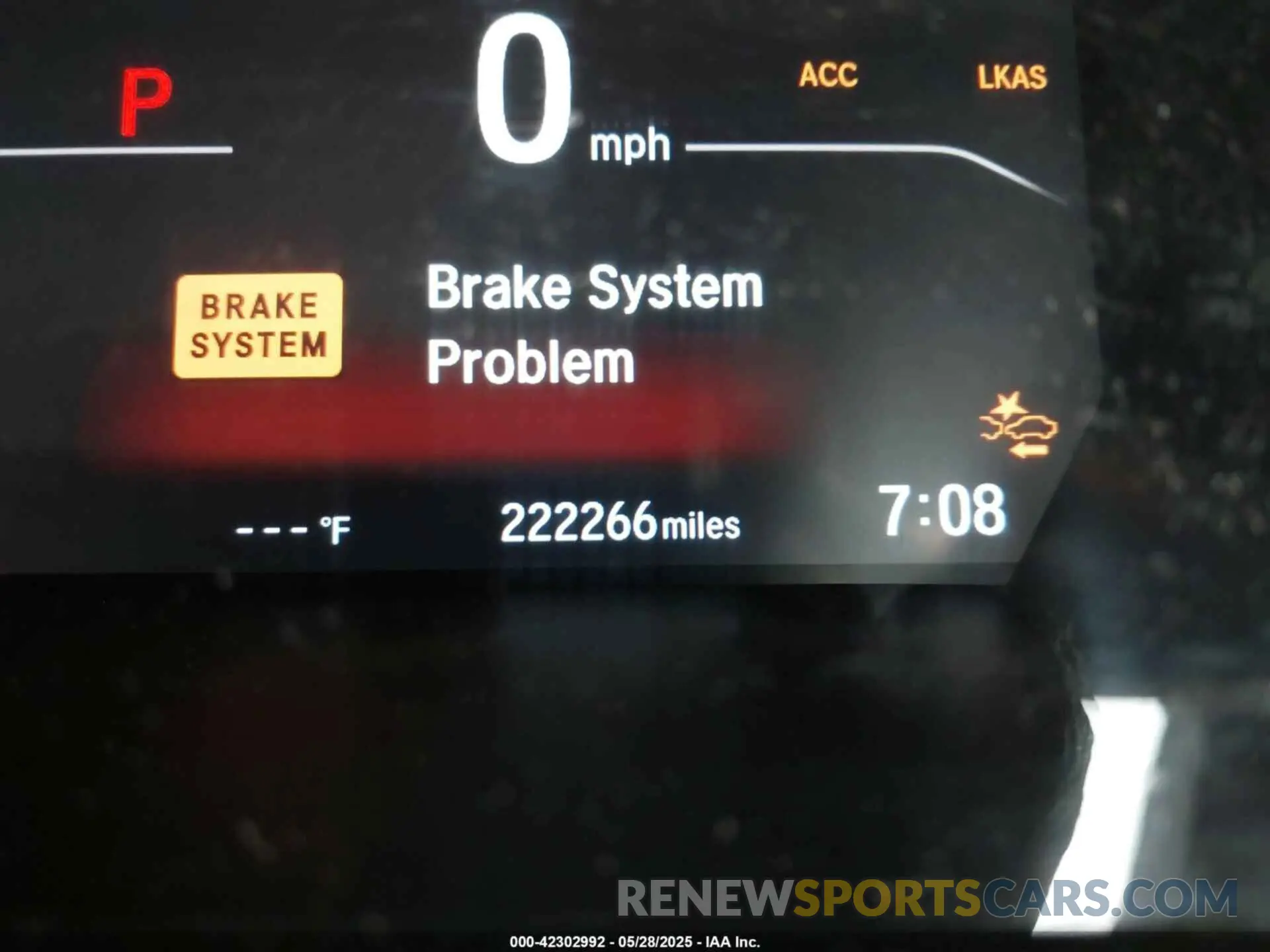 15 Photograph of a damaged car 2HKRW2H82KH610113 HONDA CR-V 2019