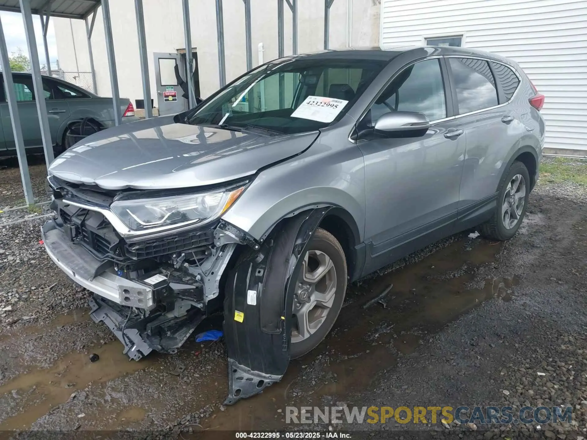 2 Photograph of a damaged car 2HKRW2H83KH614865 HONDA CR-V 2019
