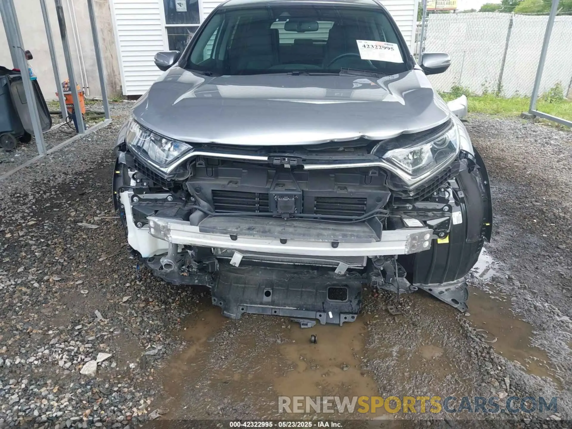 6 Photograph of a damaged car 2HKRW2H83KH614865 HONDA CR-V 2019
