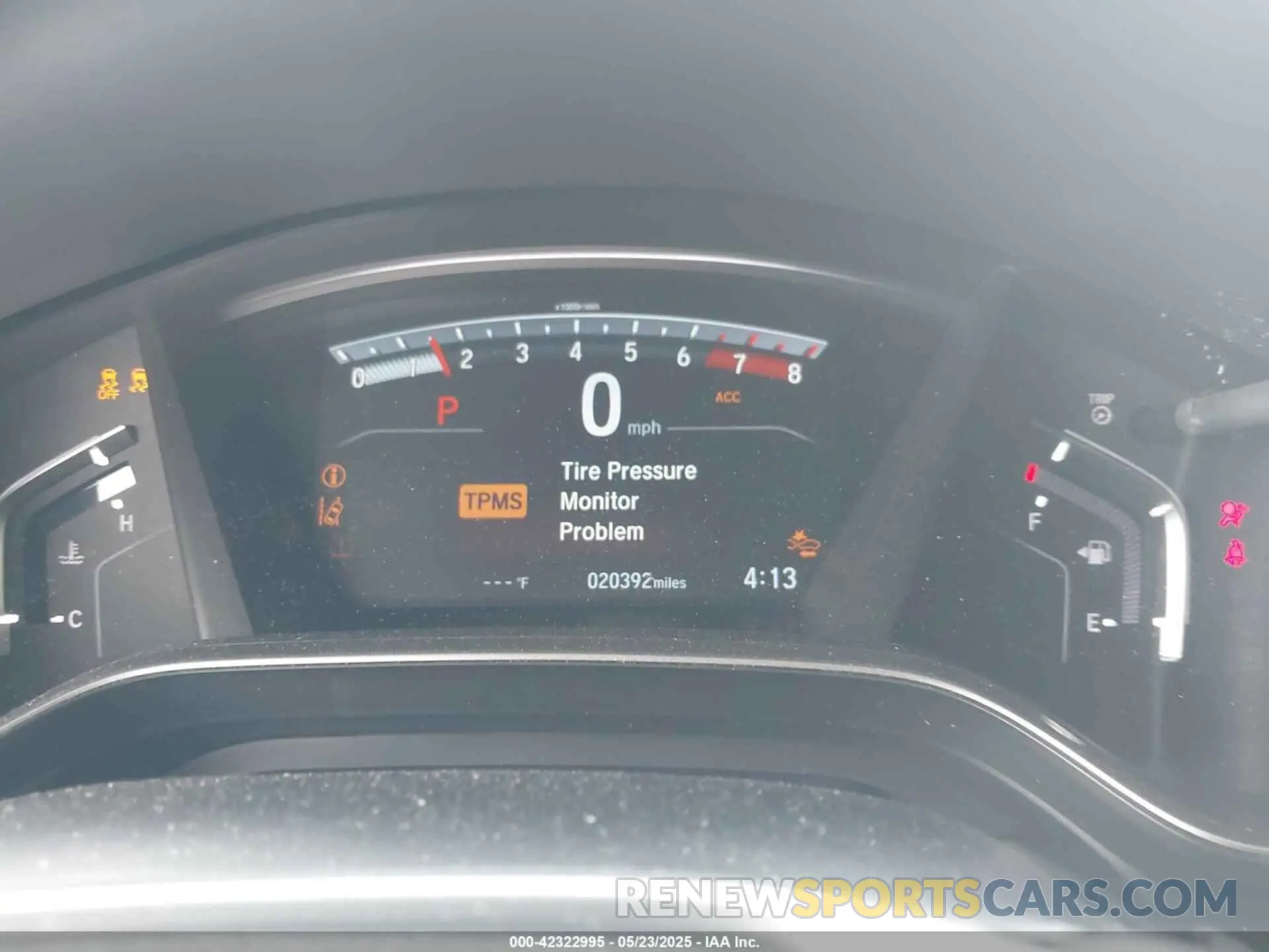 7 Photograph of a damaged car 2HKRW2H83KH614865 HONDA CR-V 2019