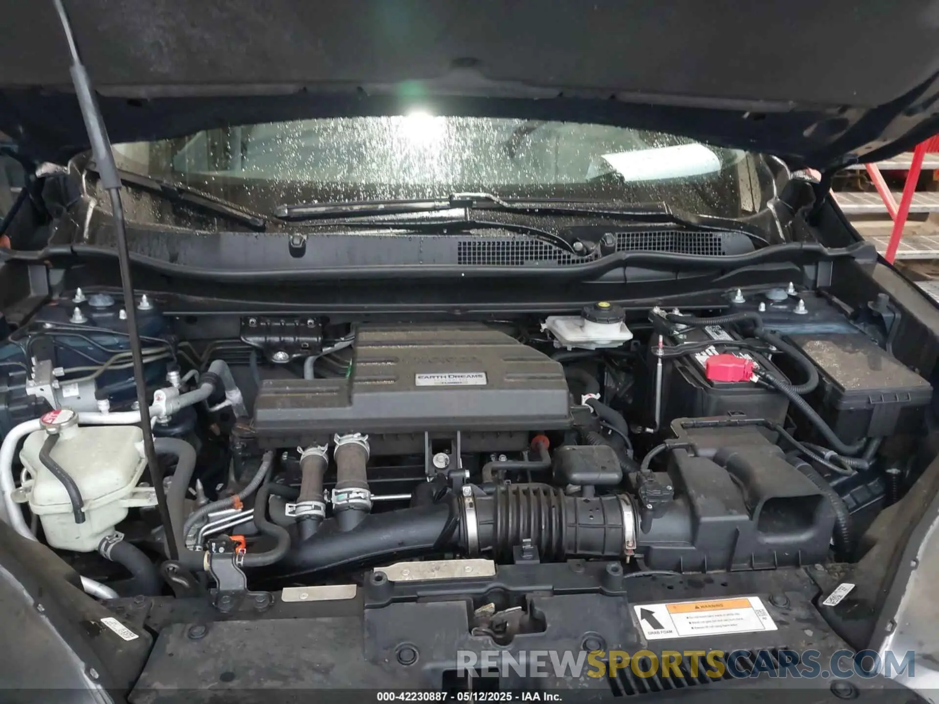 10 Photograph of a damaged car 2HKRW2H83KH643105 HONDA CR-V 2019