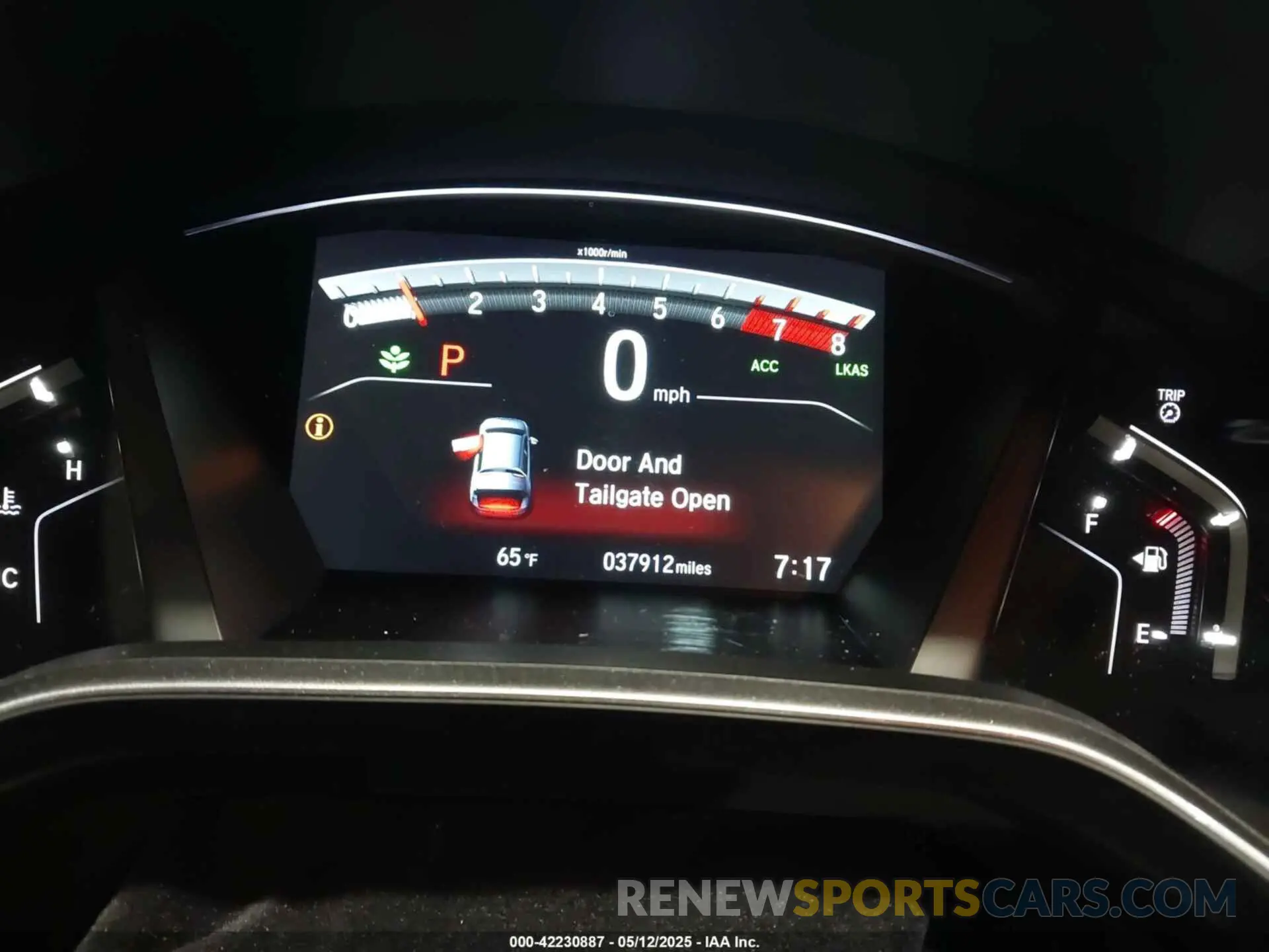 7 Photograph of a damaged car 2HKRW2H83KH643105 HONDA CR-V 2019