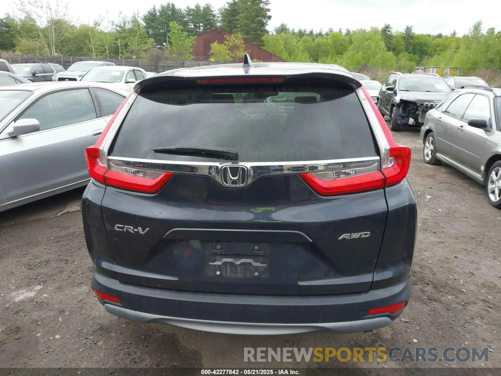 16 Photograph of a damaged car 2HKRW2H84KH665887 HONDA CR-V 2019