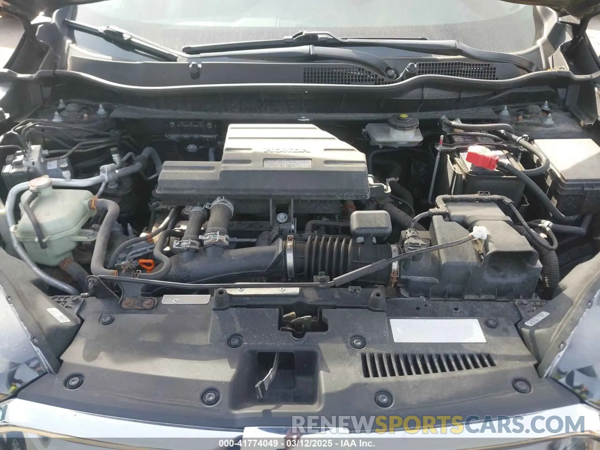 10 Photograph of a damaged car 2HKRW2H85KH636138 HONDA CR-V 2019
