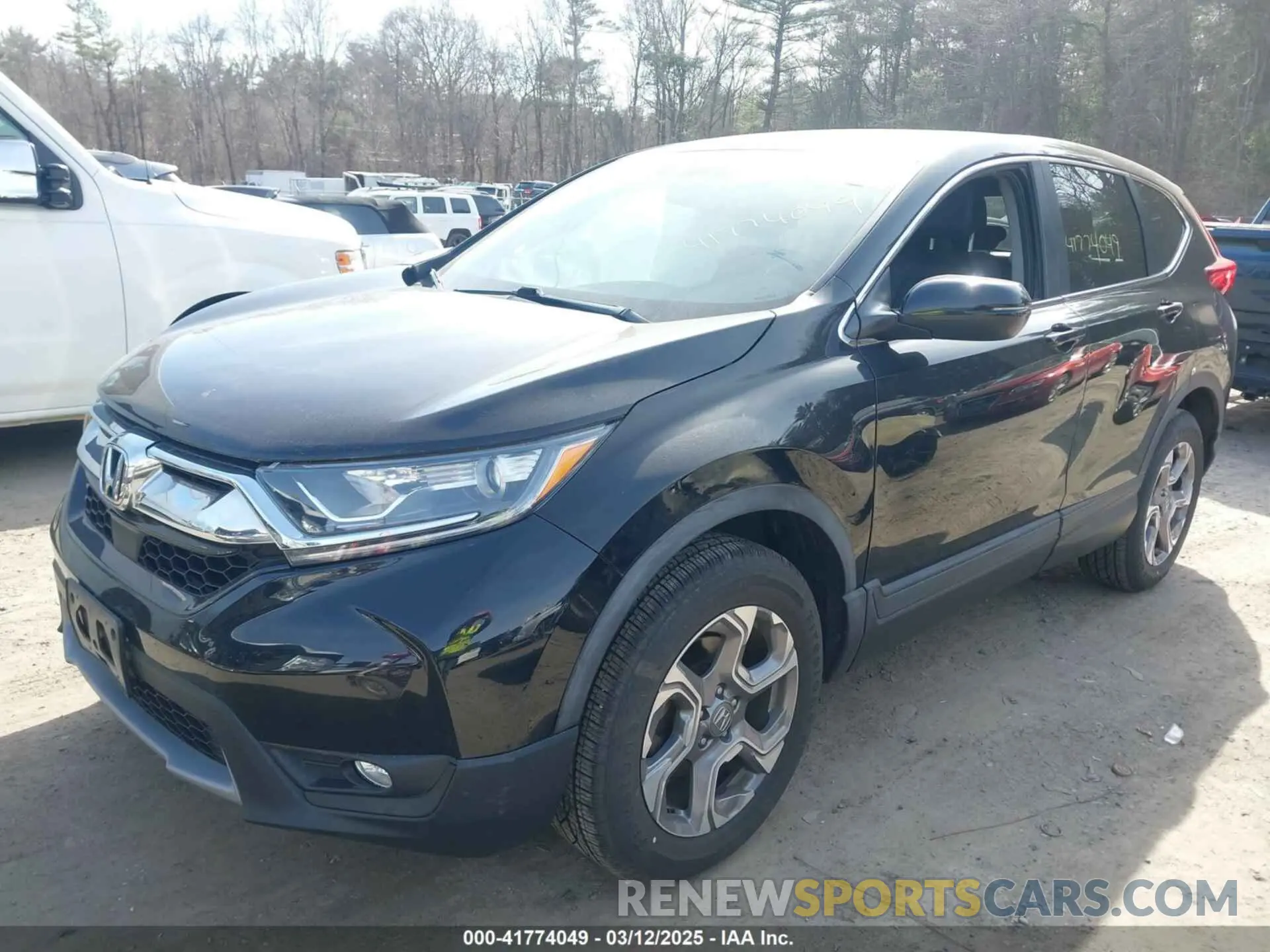 2 Photograph of a damaged car 2HKRW2H85KH636138 HONDA CR-V 2019