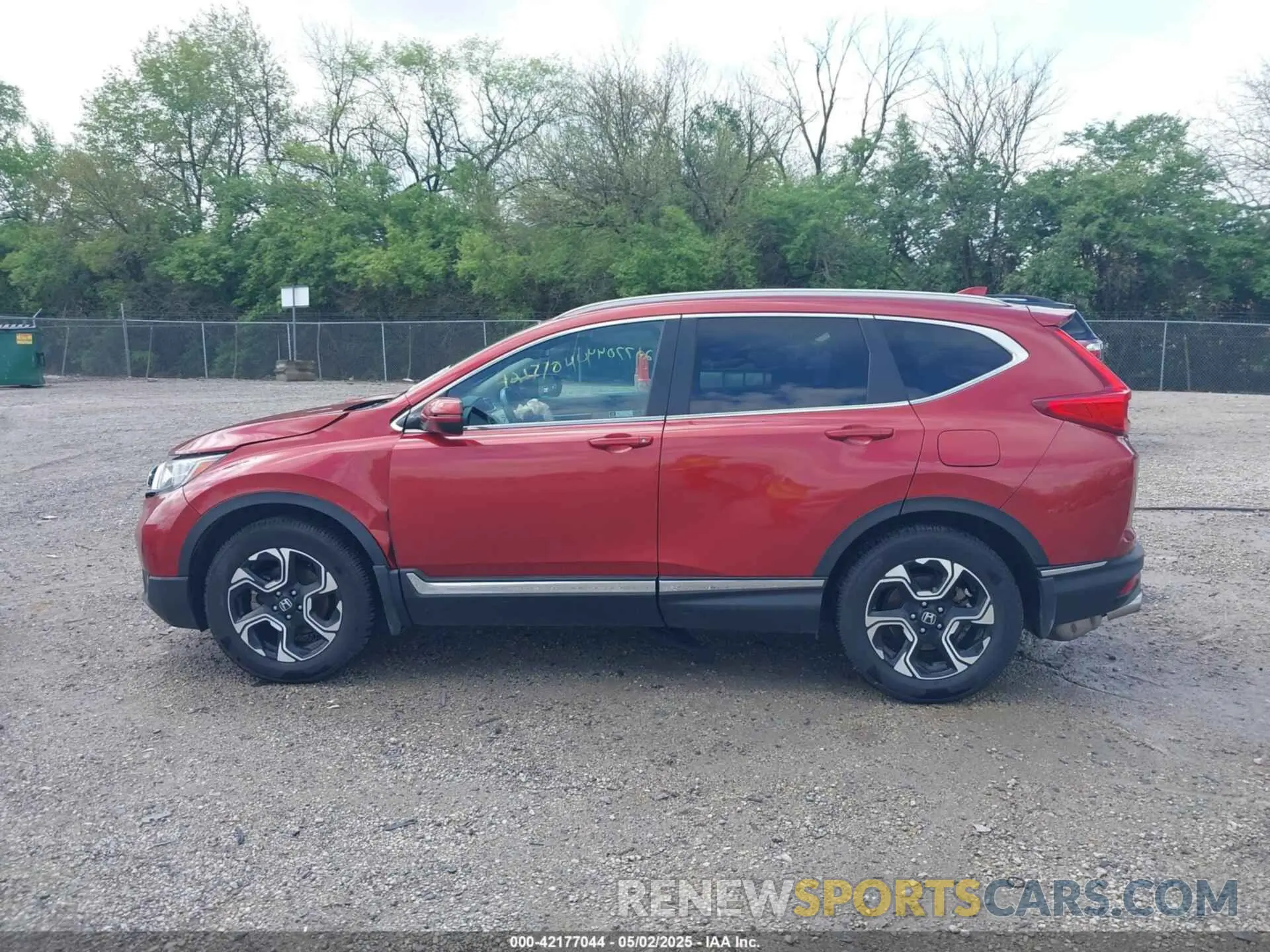 14 Photograph of a damaged car 2HKRW2H92KH626997 HONDA CR-V 2019