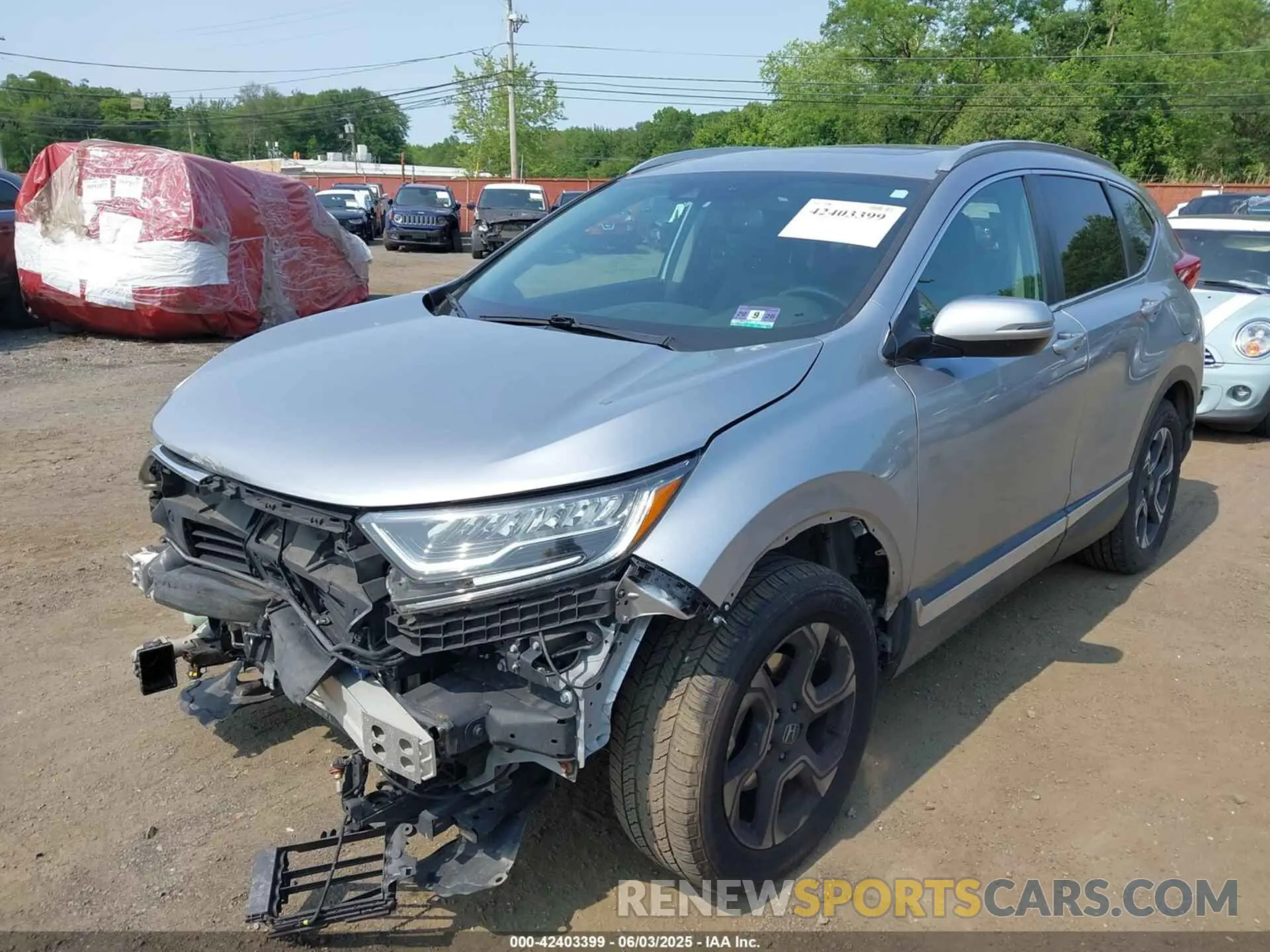 18 Photograph of a damaged car 2HKRW2H93KH628869 HONDA CR-V 2019