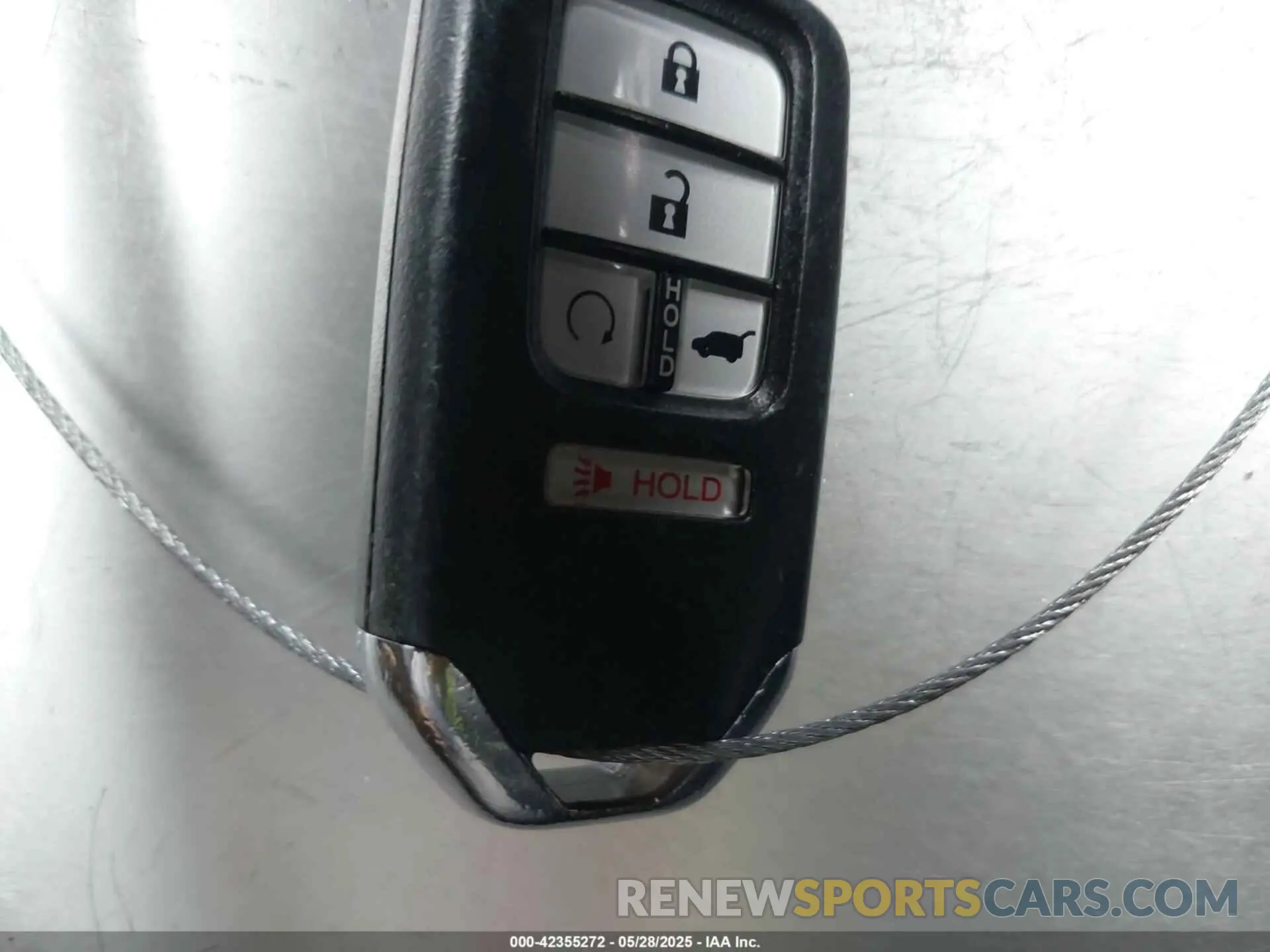 11 Photograph of a damaged car 2HKRW2H95KH617890 HONDA CR-V 2019