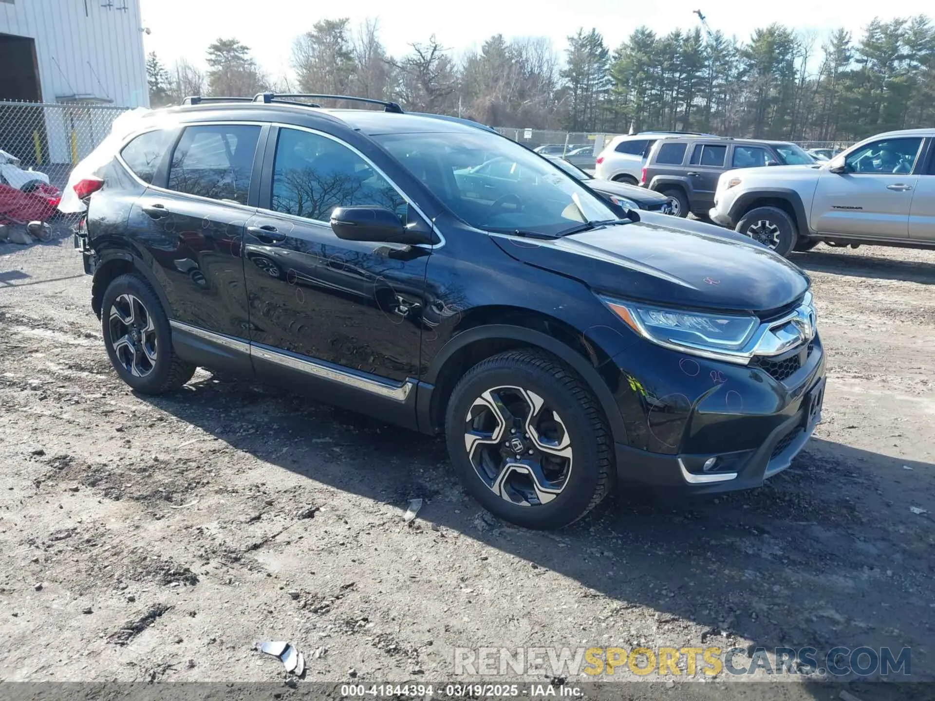 1 Photograph of a damaged car 2HKRW2H95KH631787 HONDA CR-V 2019