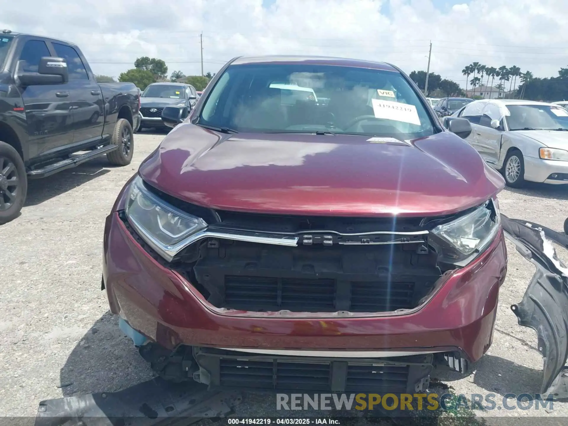 13 Photograph of a damaged car 2HKRW5H33KH402697 HONDA CR-V 2019