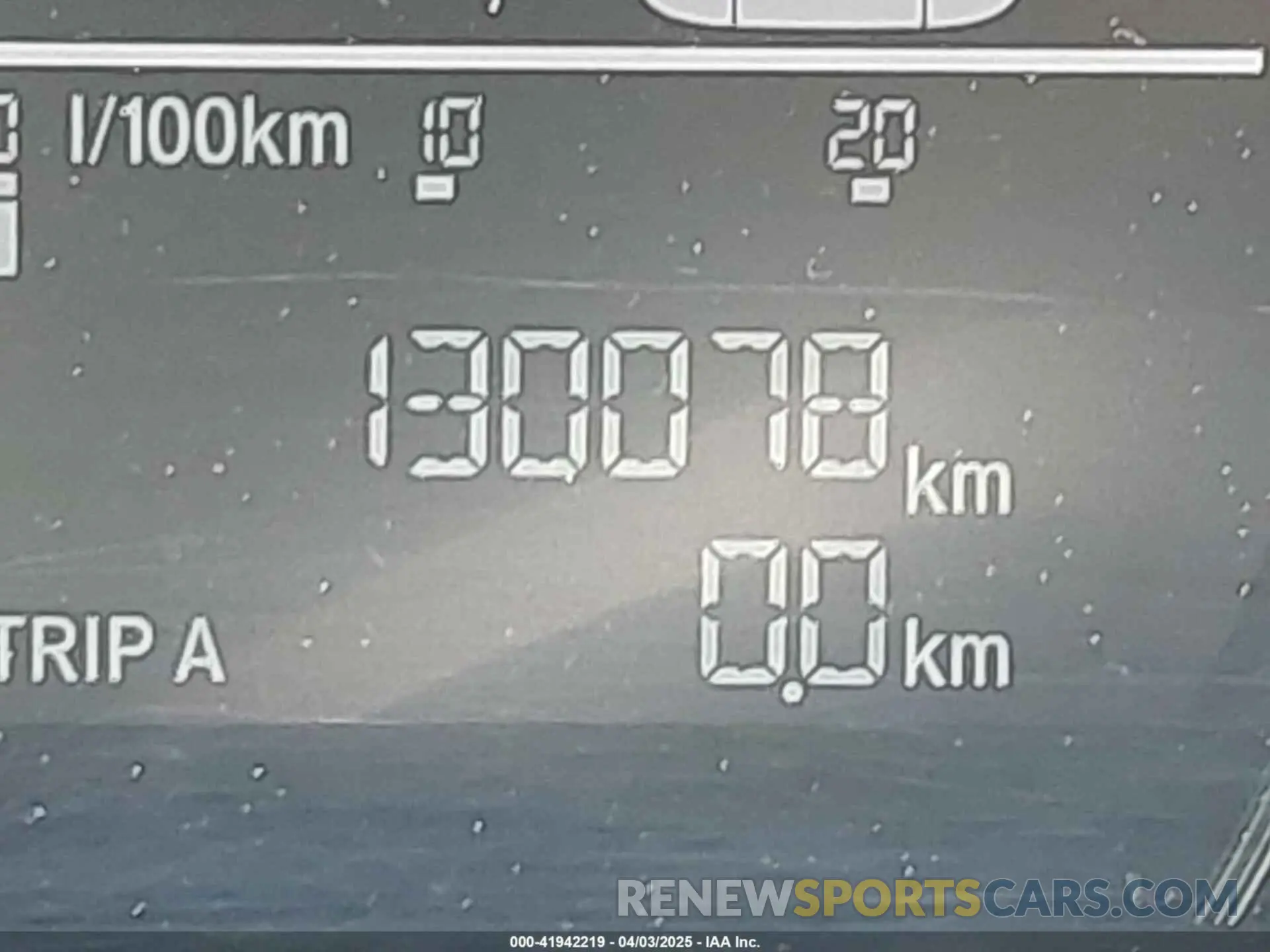 16 Photograph of a damaged car 2HKRW5H33KH402697 HONDA CR-V 2019