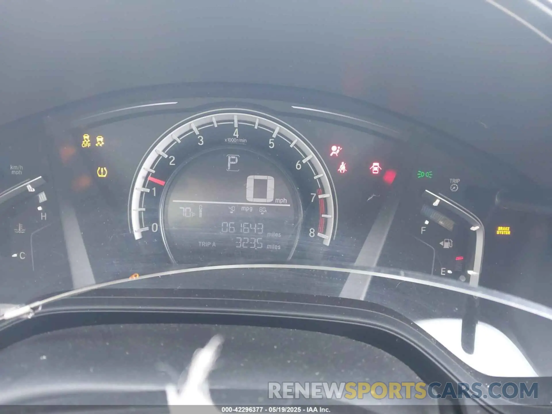 7 Photograph of a damaged car 2HKRW5H33KH418401 HONDA CR-V 2019