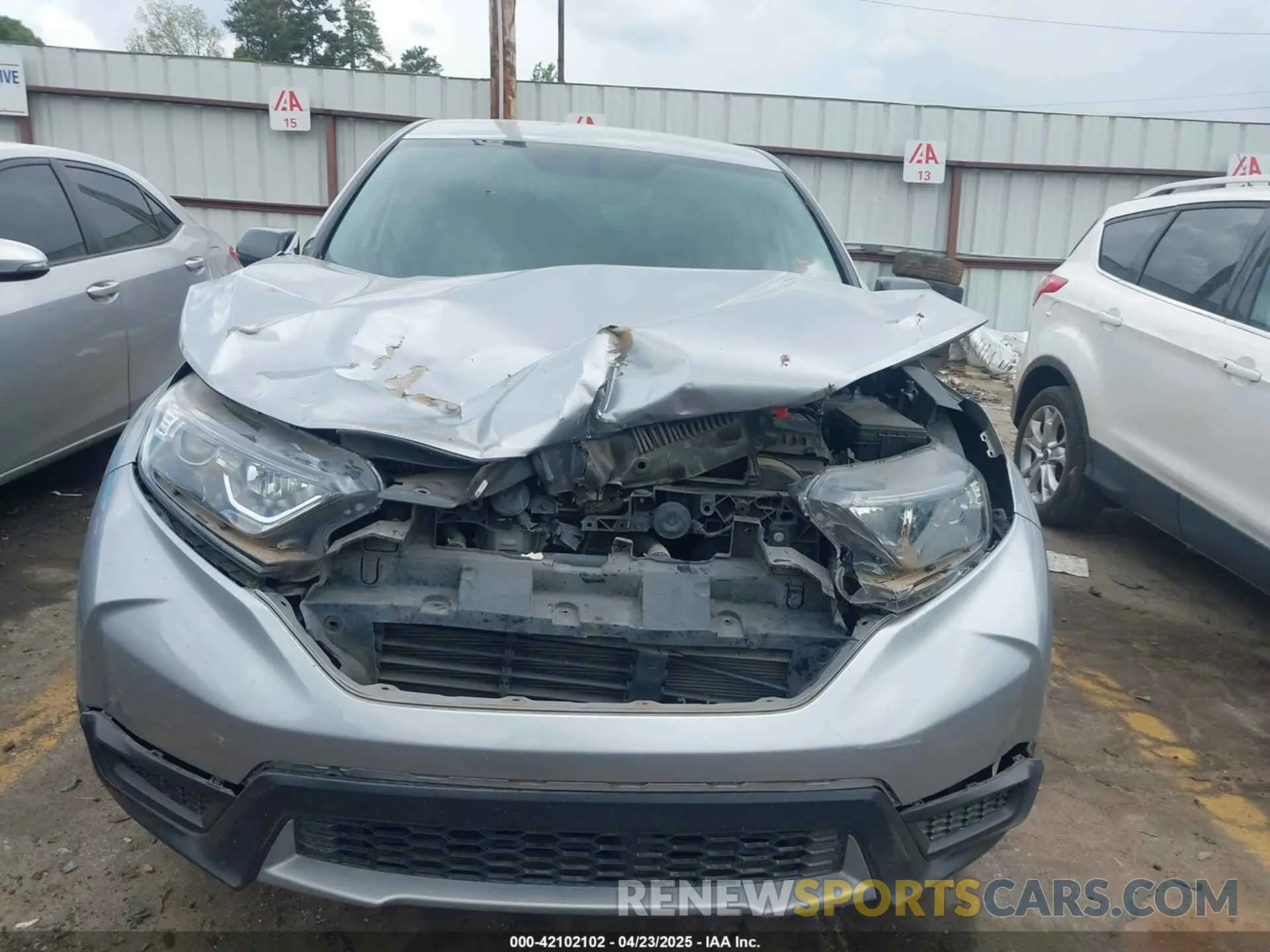 12 Photograph of a damaged car 2HKRW5H35KH403298 HONDA CR-V 2019