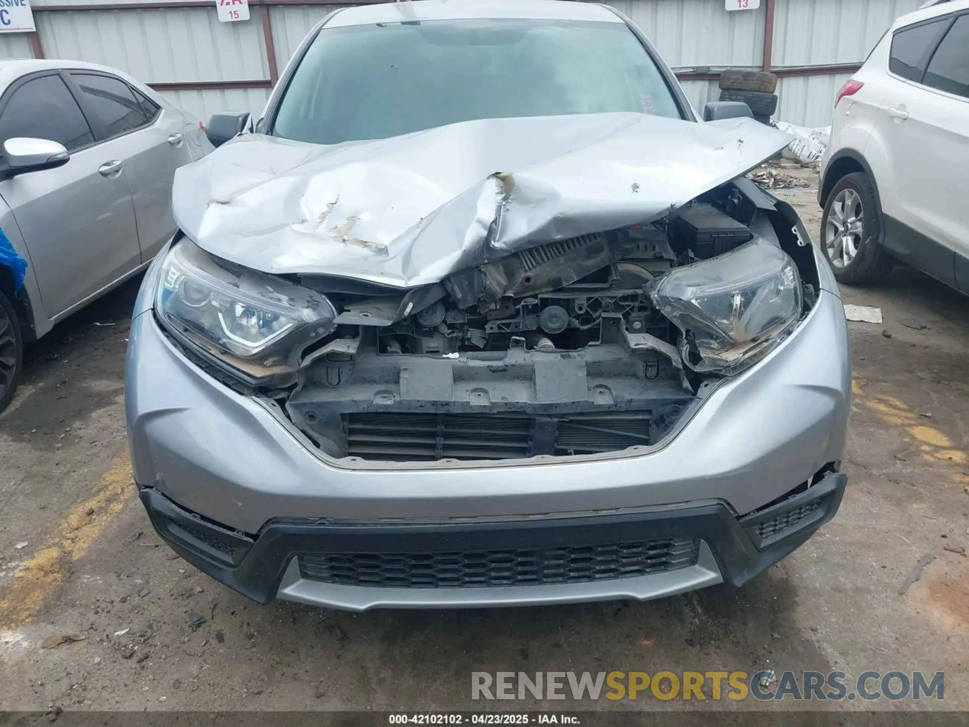 6 Photograph of a damaged car 2HKRW5H35KH403298 HONDA CR-V 2019
