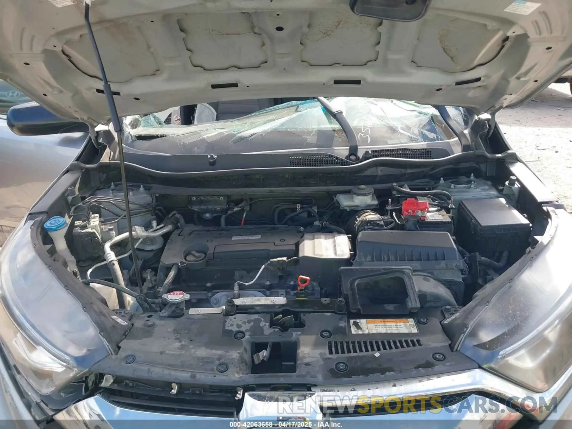 10 Photograph of a damaged car 2HKRW5H35KH403561 HONDA CR-V 2019