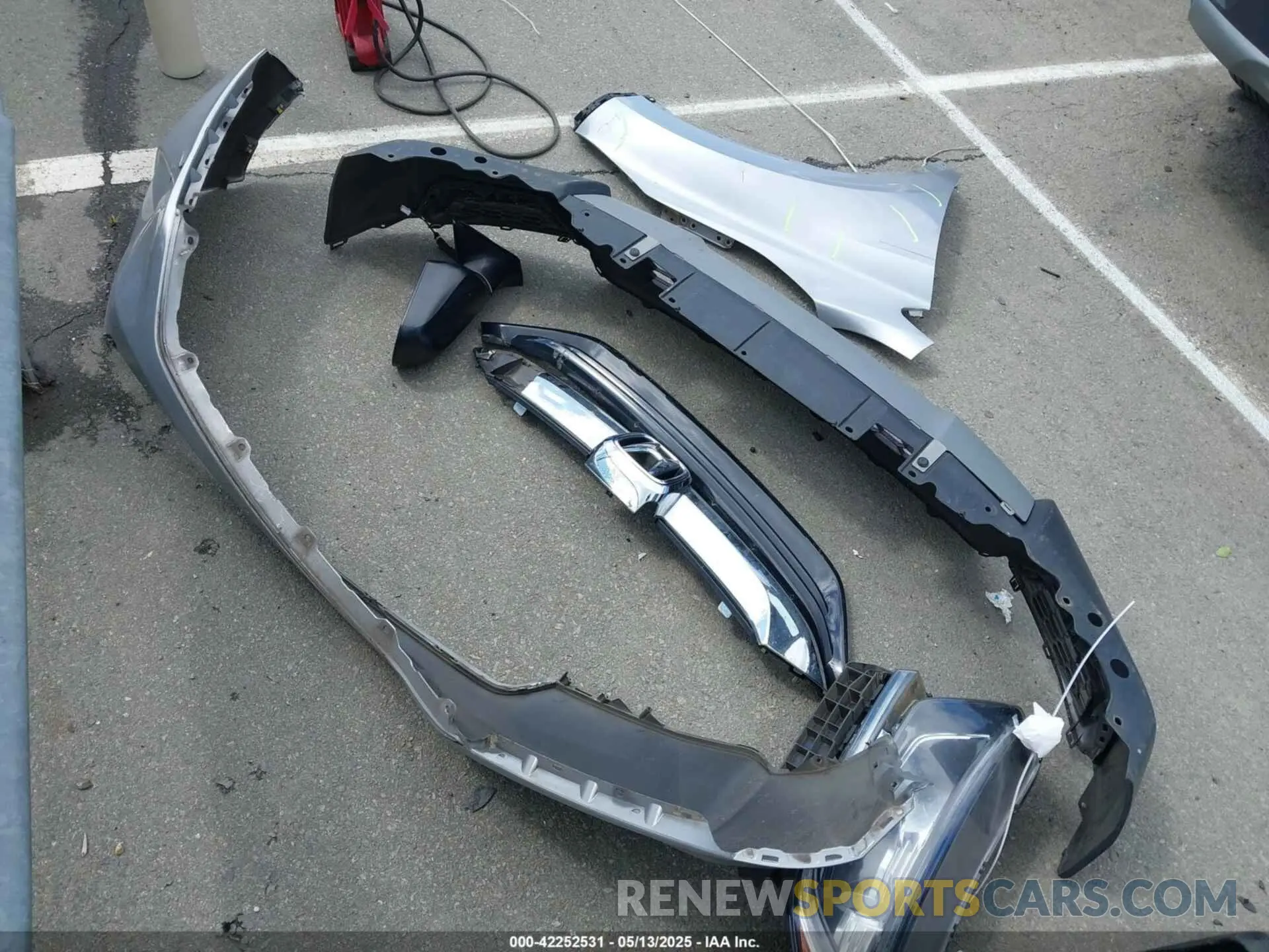 12 Photograph of a damaged car 2HKRW5H36KH416089 HONDA CR-V 2019