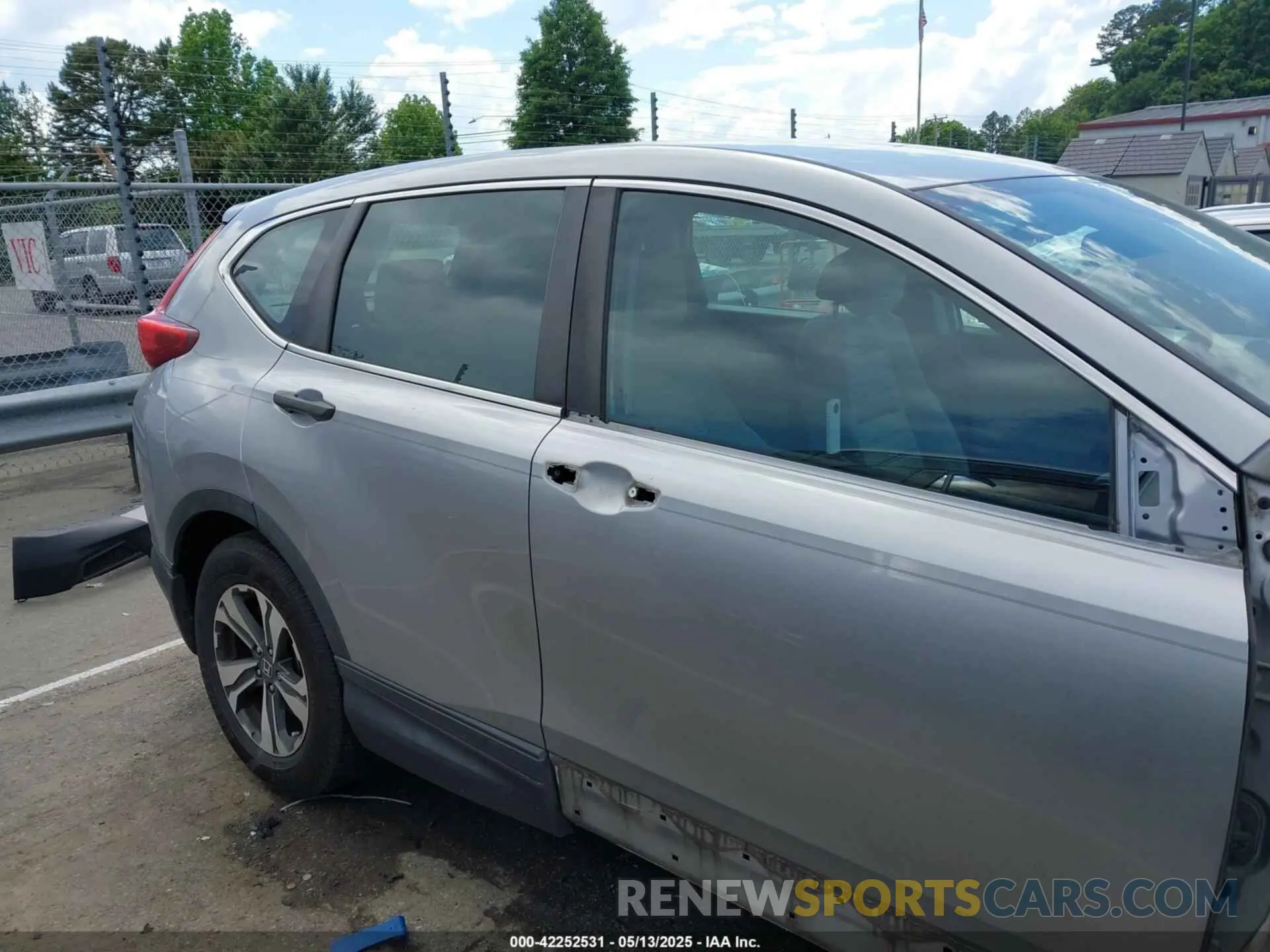 14 Photograph of a damaged car 2HKRW5H36KH416089 HONDA CR-V 2019
