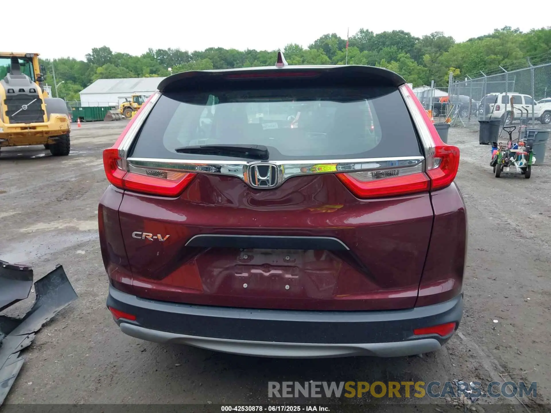 17 Photograph of a damaged car 2HKRW5H37KH417266 HONDA CR-V 2019