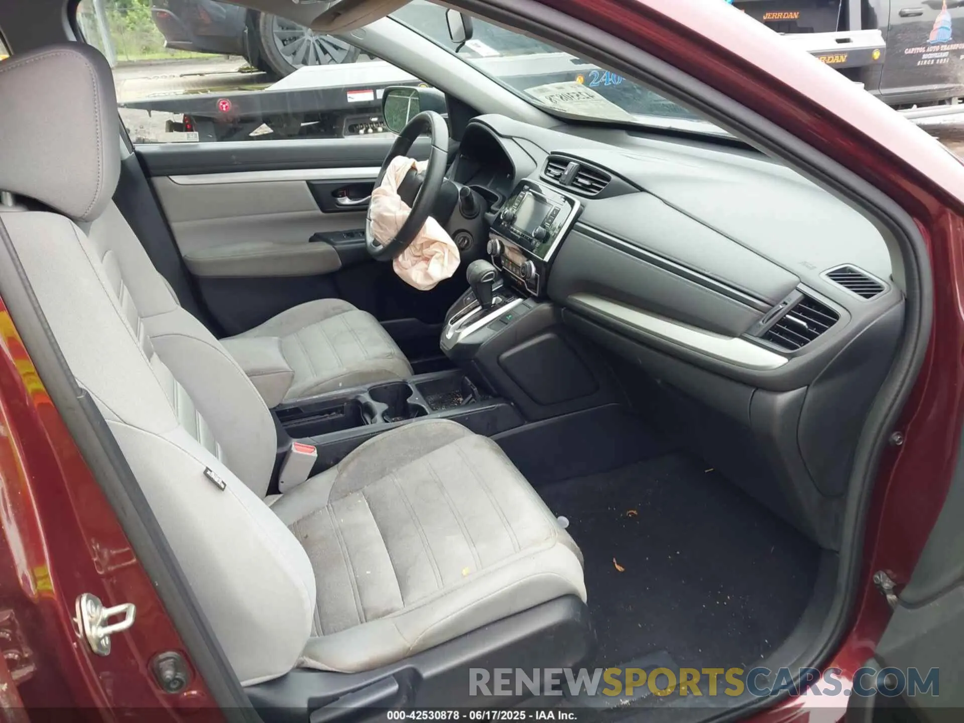 5 Photograph of a damaged car 2HKRW5H37KH417266 HONDA CR-V 2019