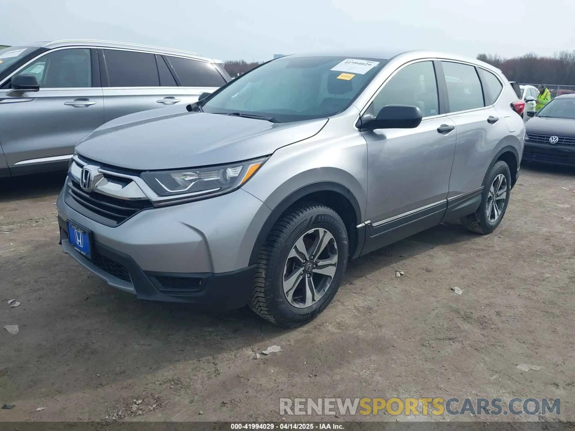 2 Photograph of a damaged car 2HKRW6H30KH219554 HONDA CR-V 2019