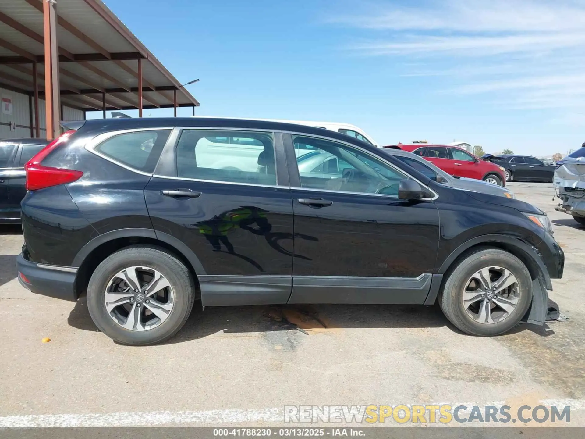 13 Photograph of a damaged car 2HKRW6H31KH208935 HONDA CR-V 2019