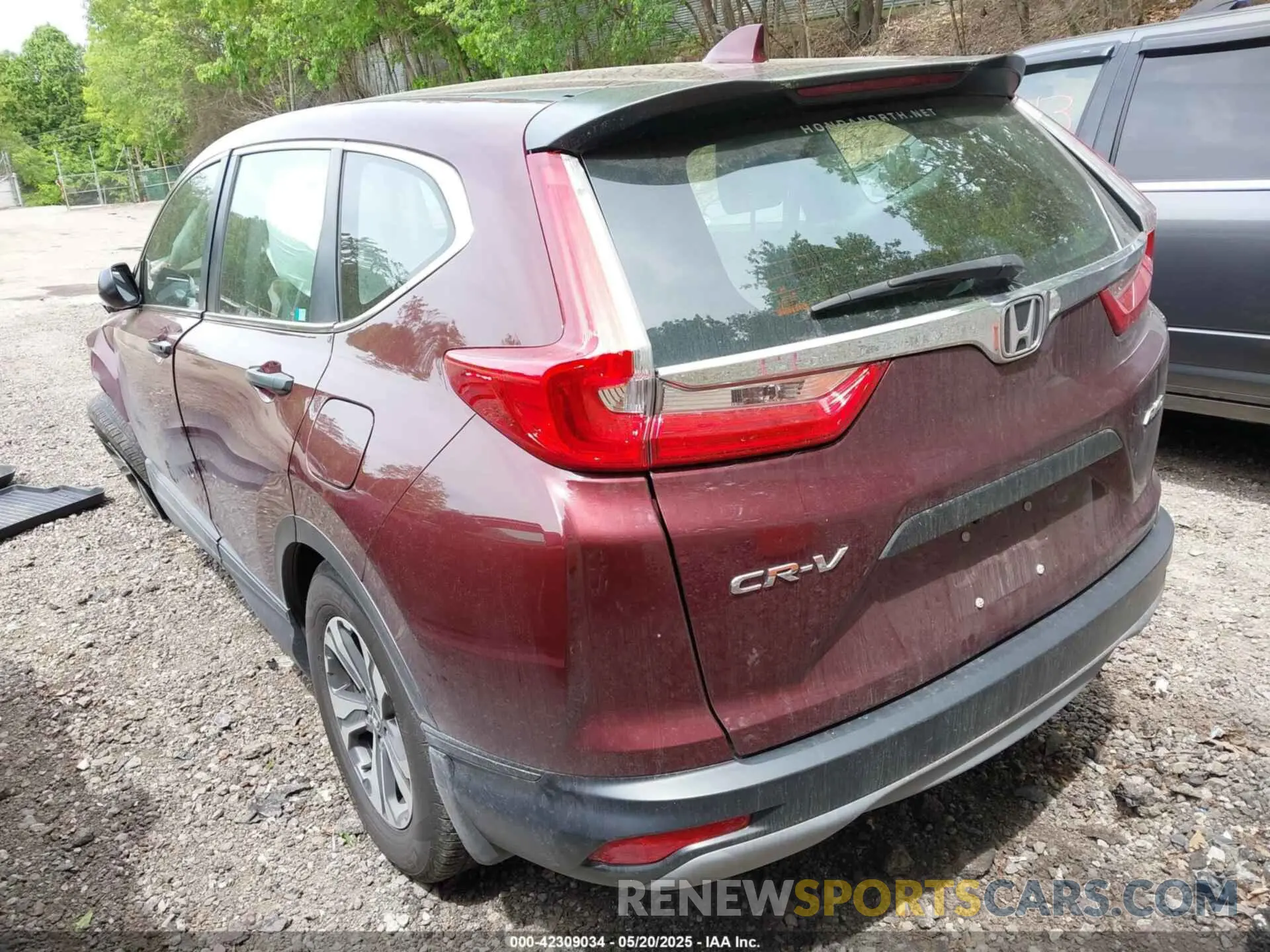 3 Photograph of a damaged car 2HKRW6H33KH210332 HONDA CR-V 2019