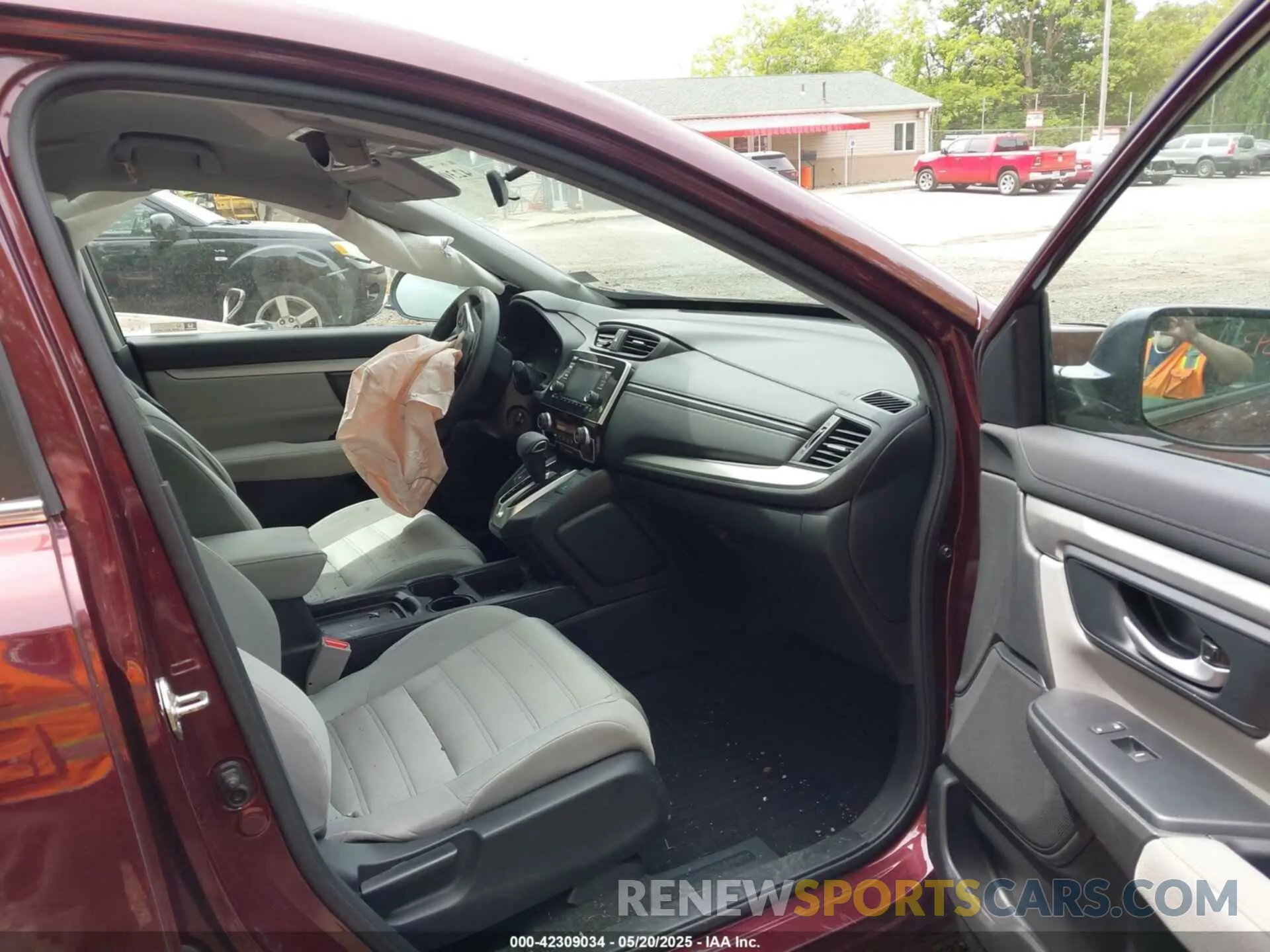 5 Photograph of a damaged car 2HKRW6H33KH210332 HONDA CR-V 2019