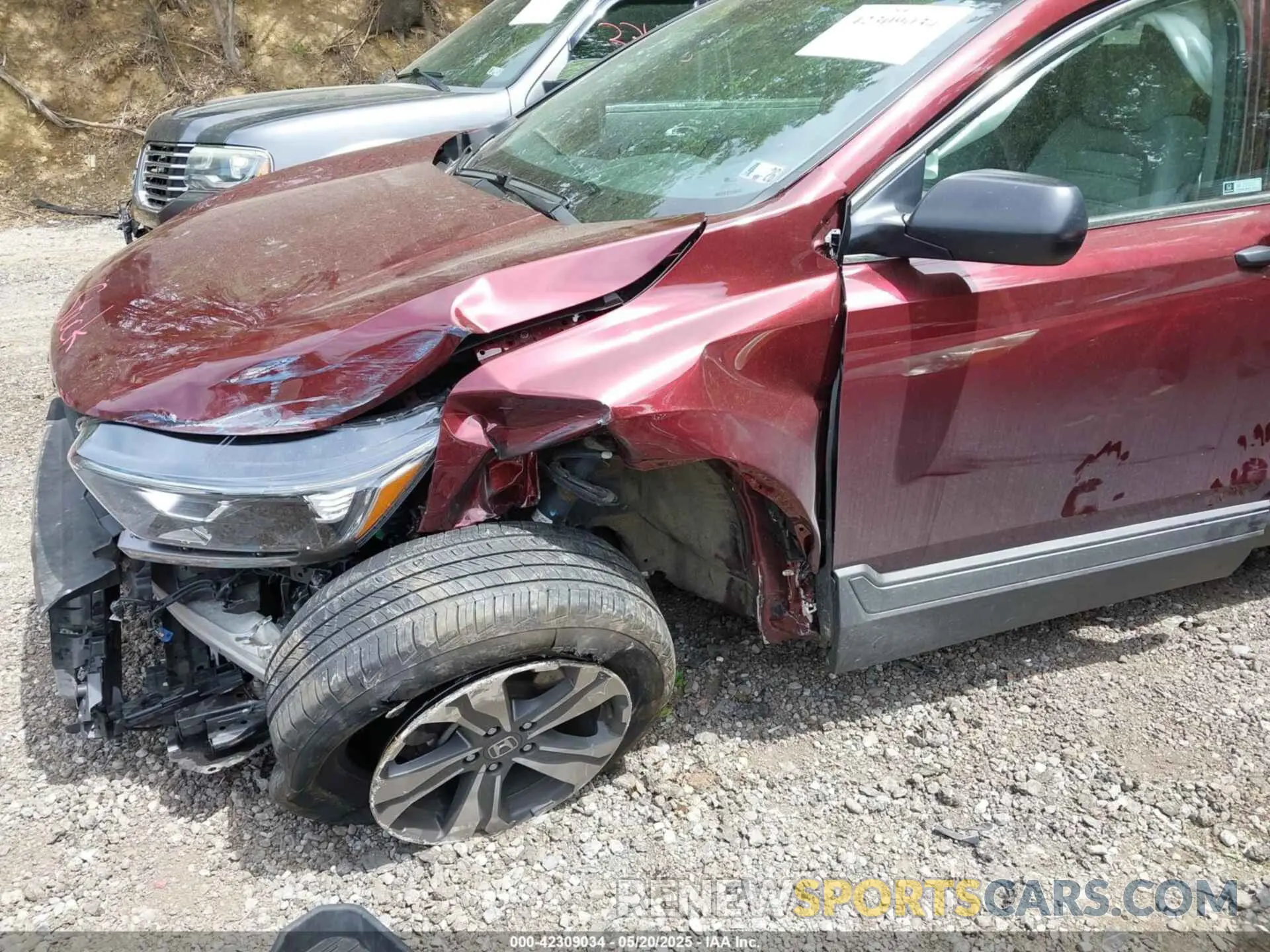 6 Photograph of a damaged car 2HKRW6H33KH210332 HONDA CR-V 2019