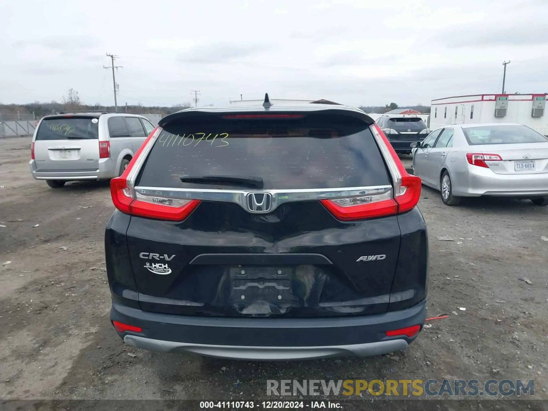 16 Photograph of a damaged car 2HKRW6H33KH217927 HONDA CR-V 2019