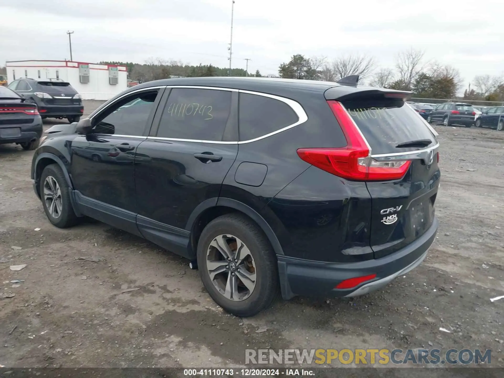 3 Photograph of a damaged car 2HKRW6H33KH217927 HONDA CR-V 2019